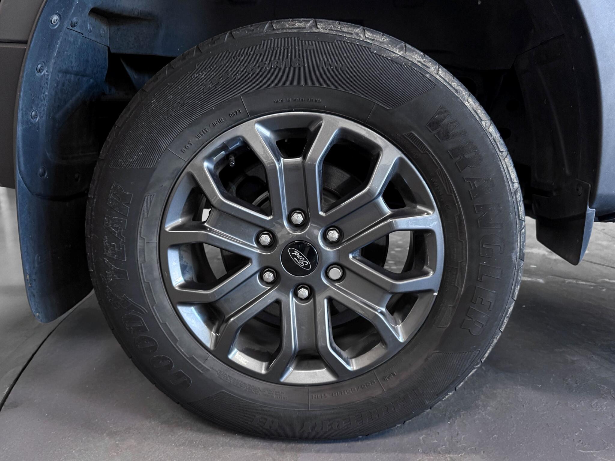 Ford Ranger view 62