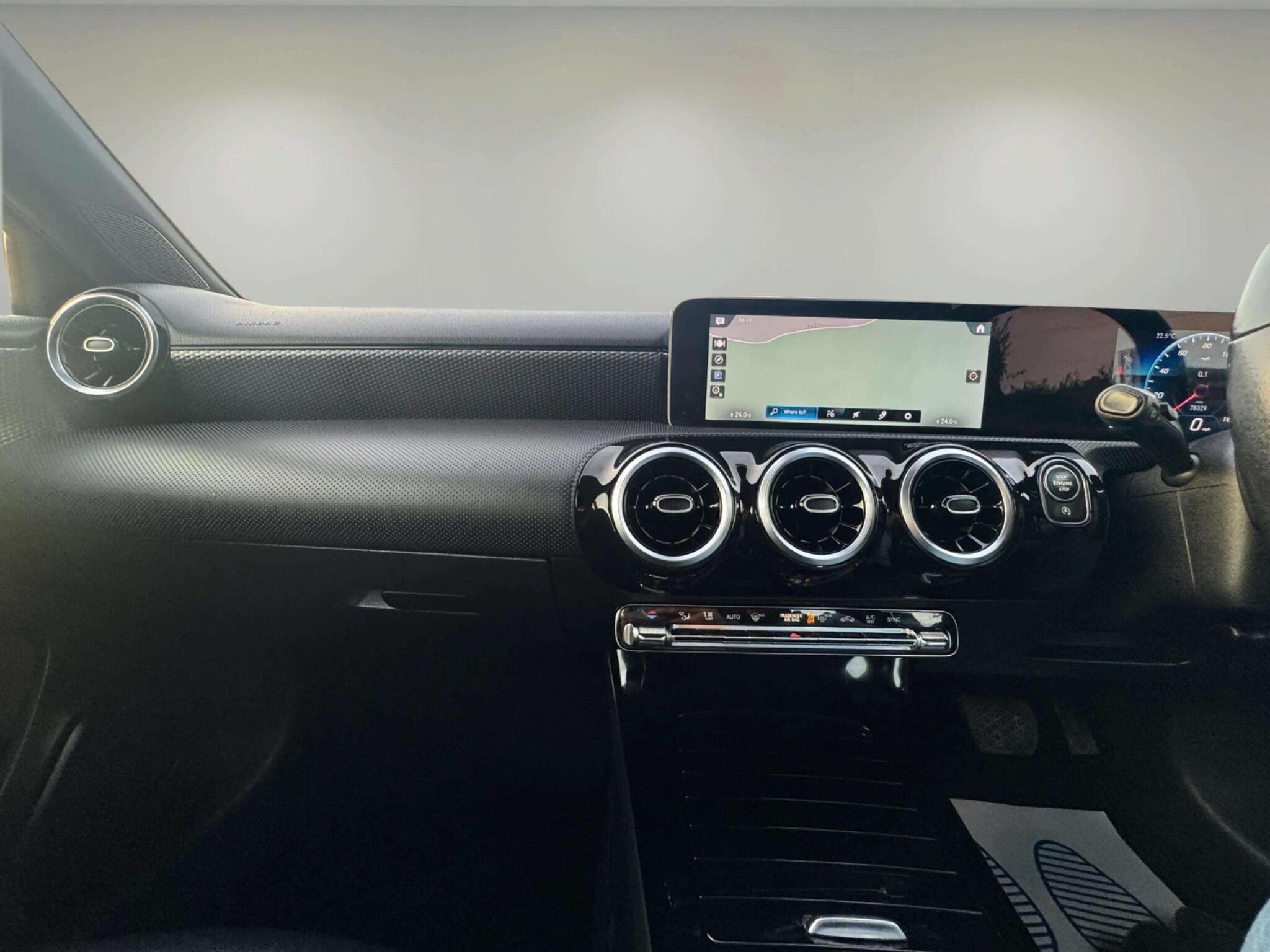 Mercedes-Benz A-Class view 56