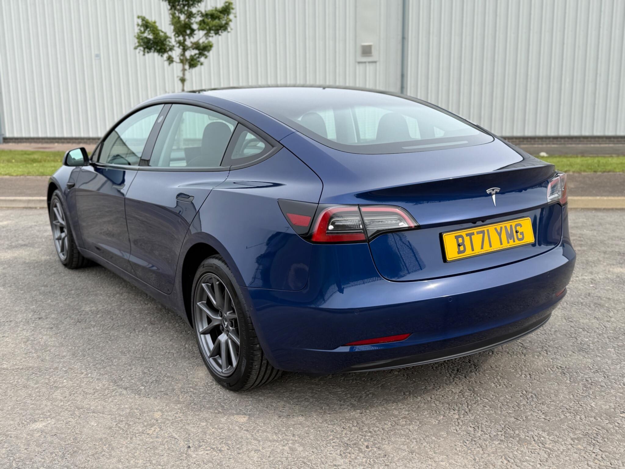 Tesla Model 3 view 31