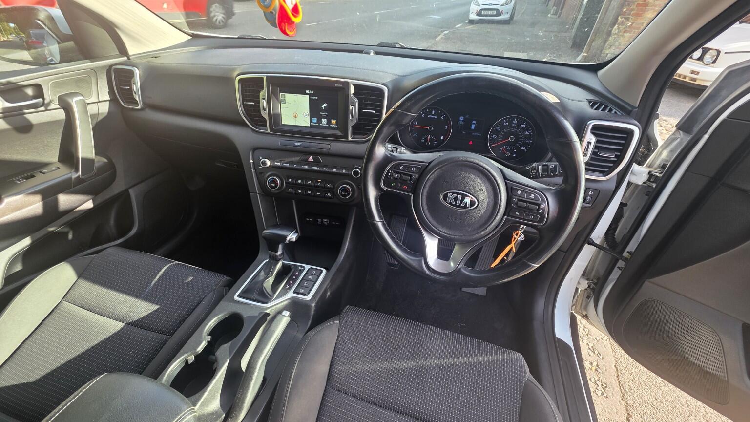 Ford Focus view 17