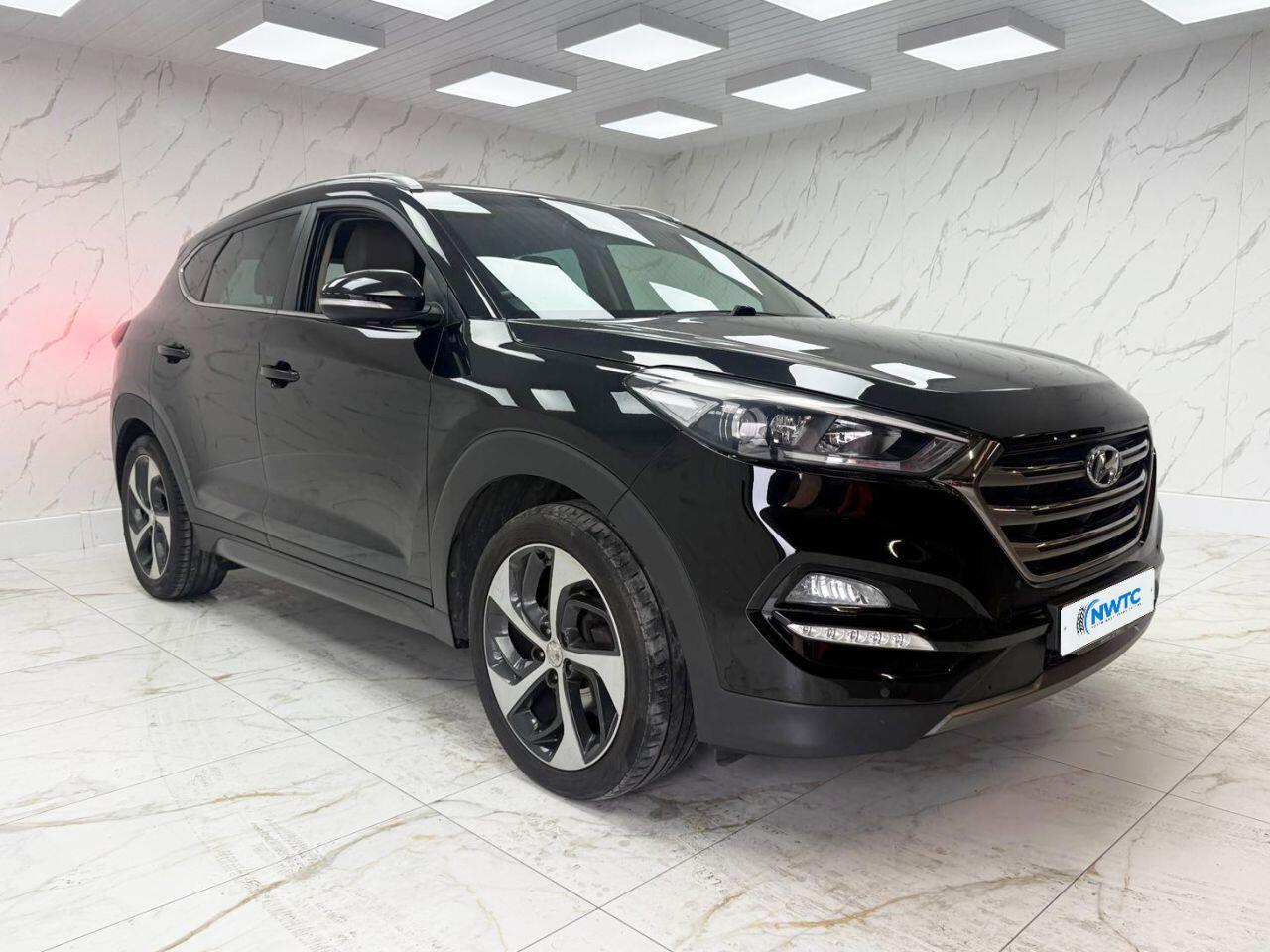 2015 Hyundai Tucson in Black for sale