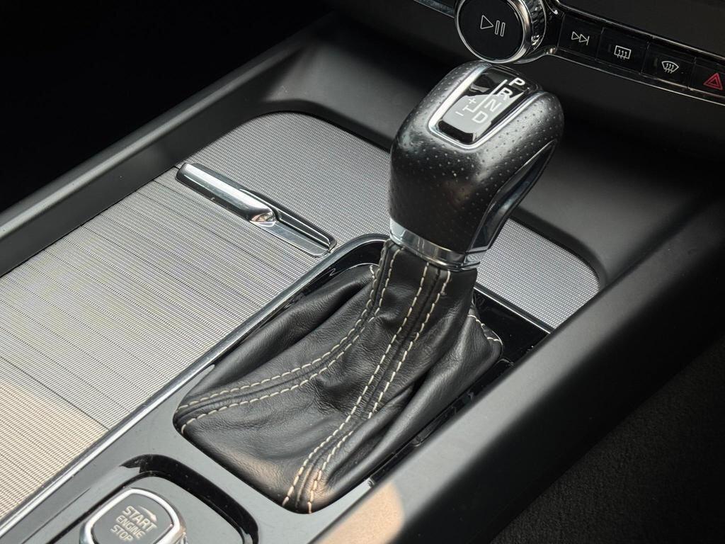 Volvo XC60 view 39