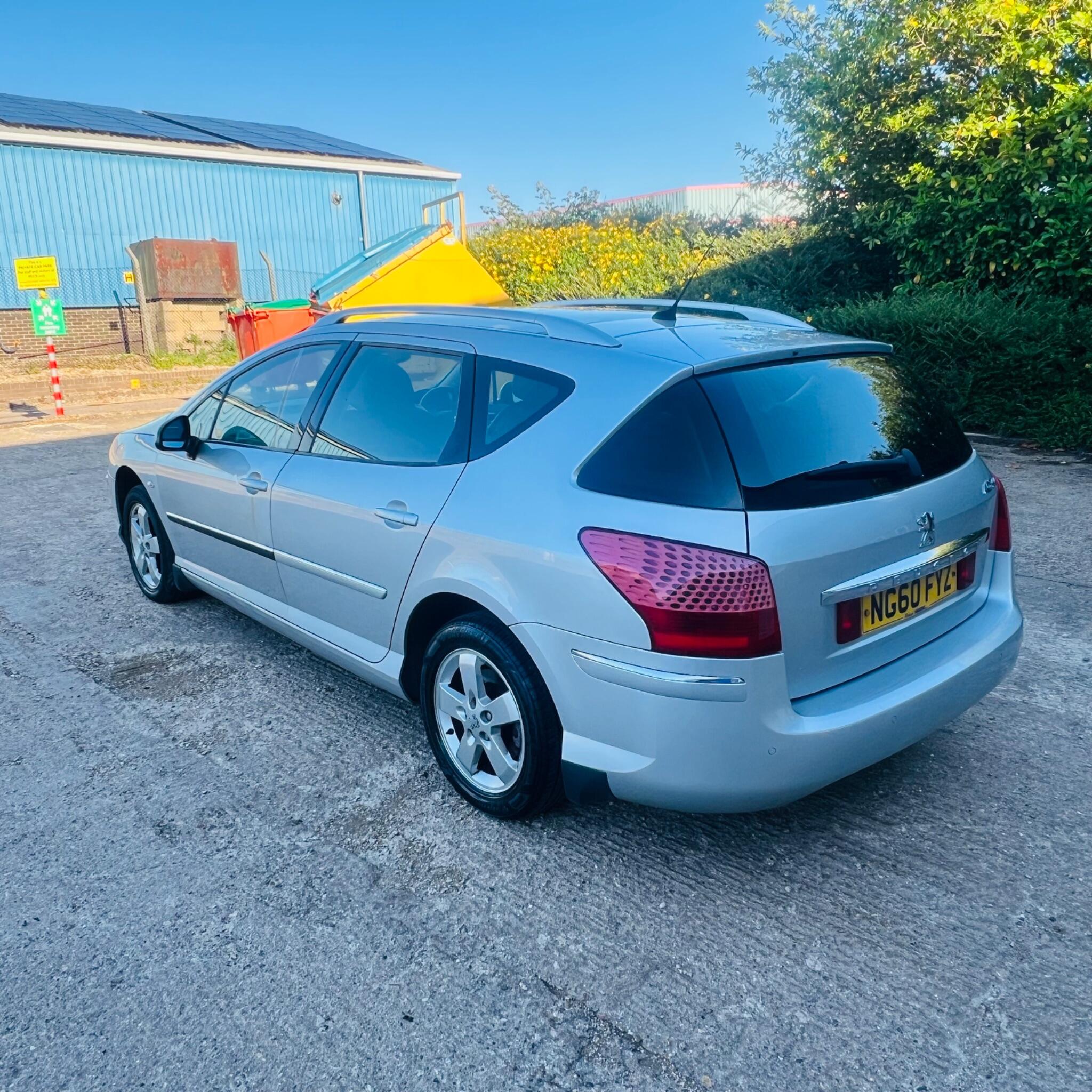 Peugeot 407 view 17