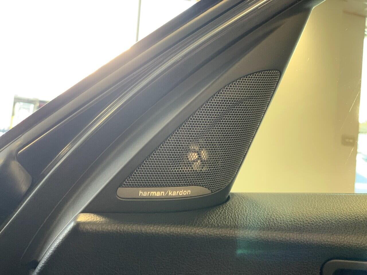 BMW 1 Series view 38