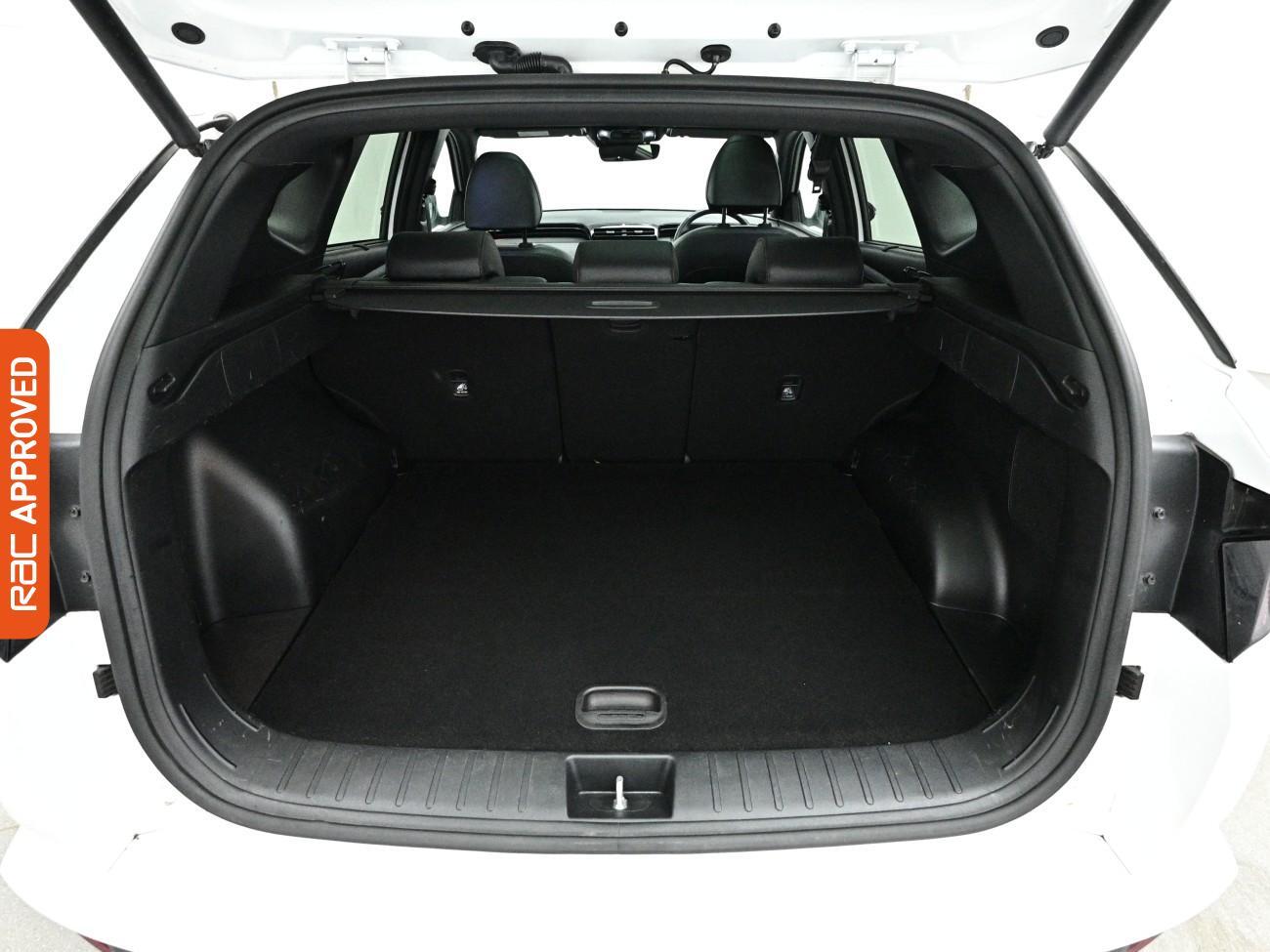 Hyundai Tucson view 28