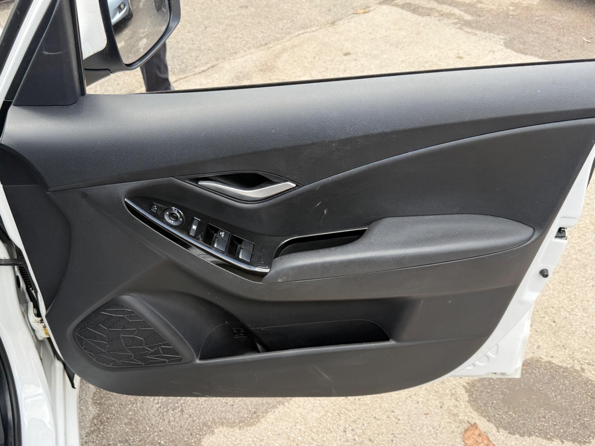 Hyundai ix20 - Image 39
