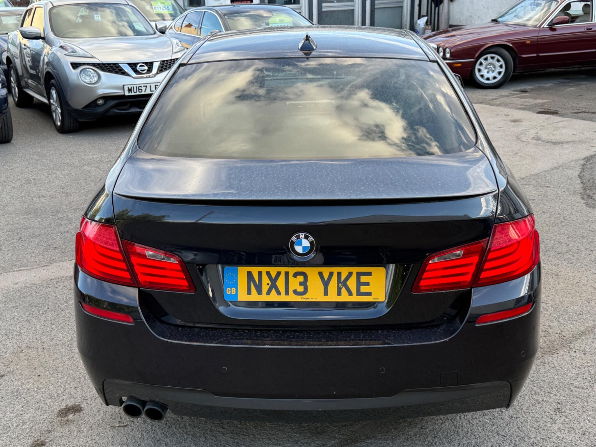 BMW 5 Series - Image 17