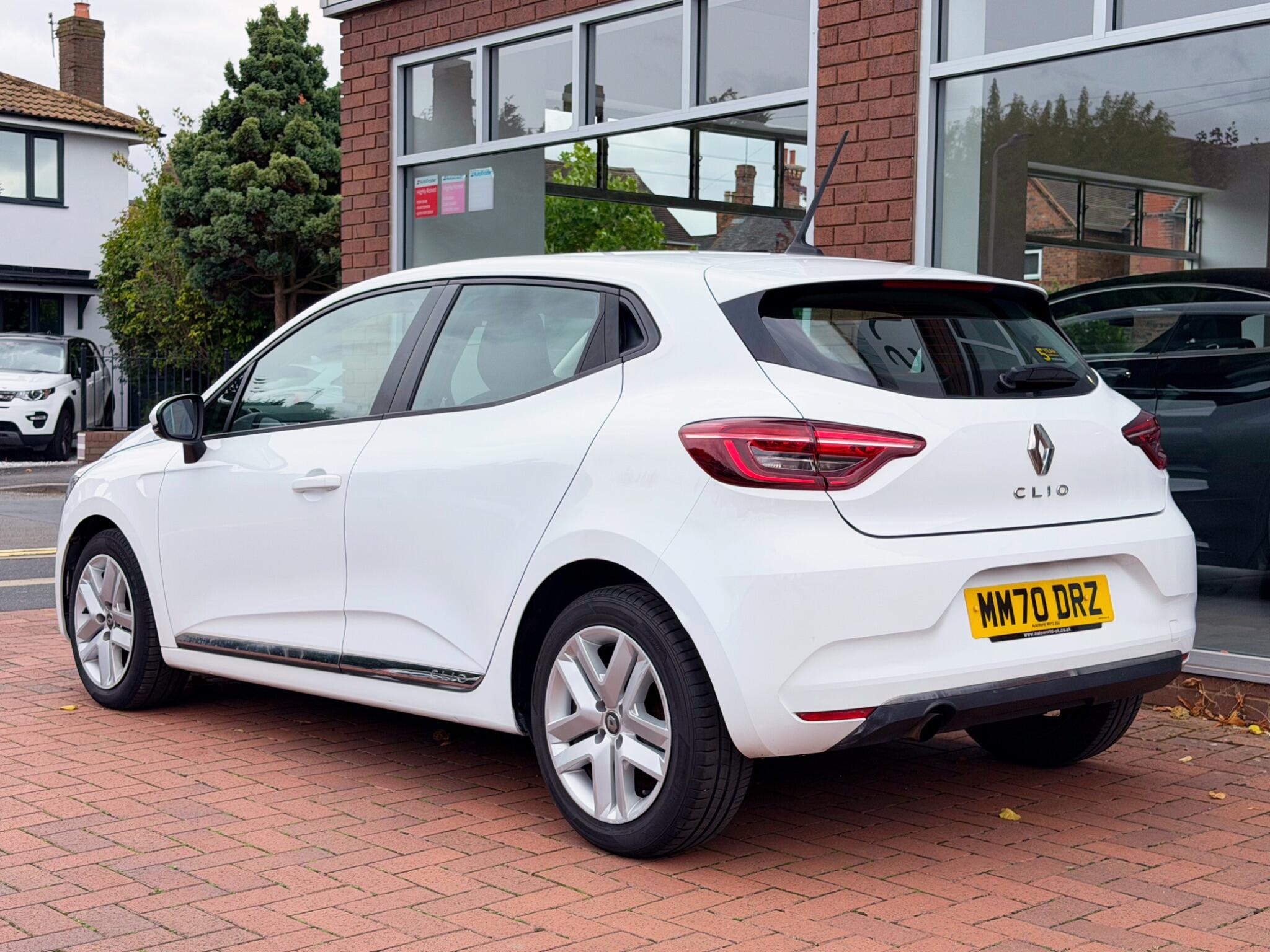 Renault Clio view 5