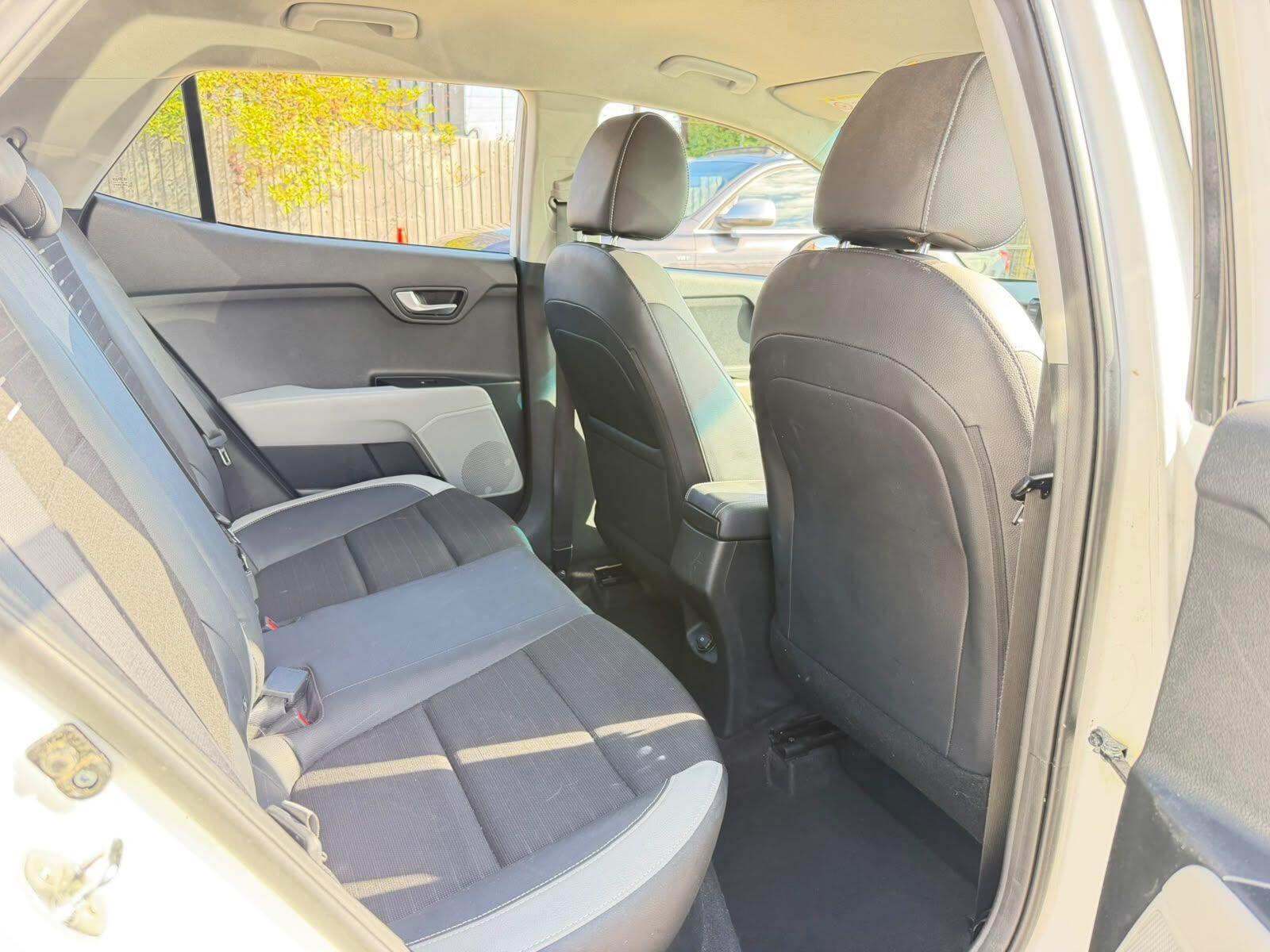 Kia Stonic view 11