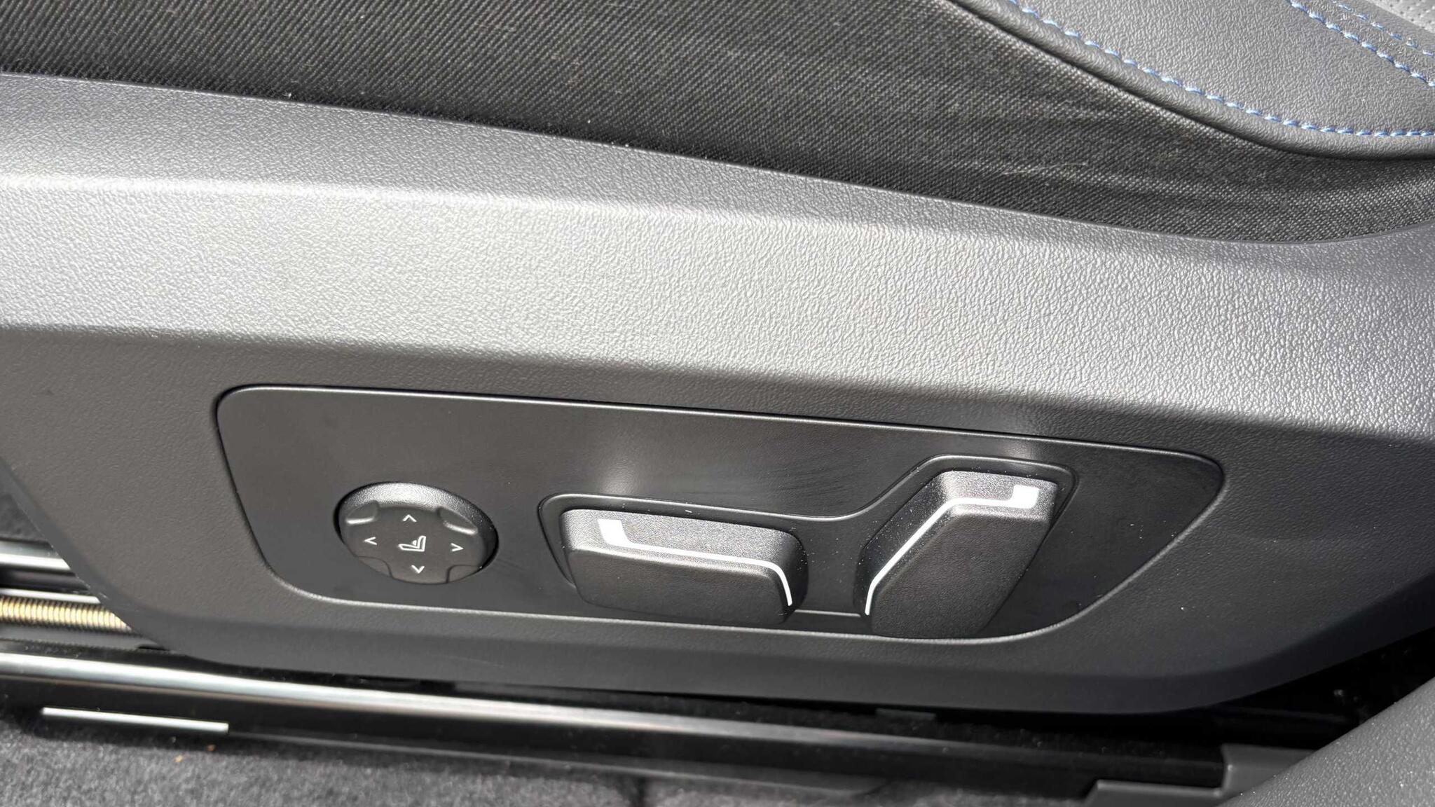 BMW X3 view 29