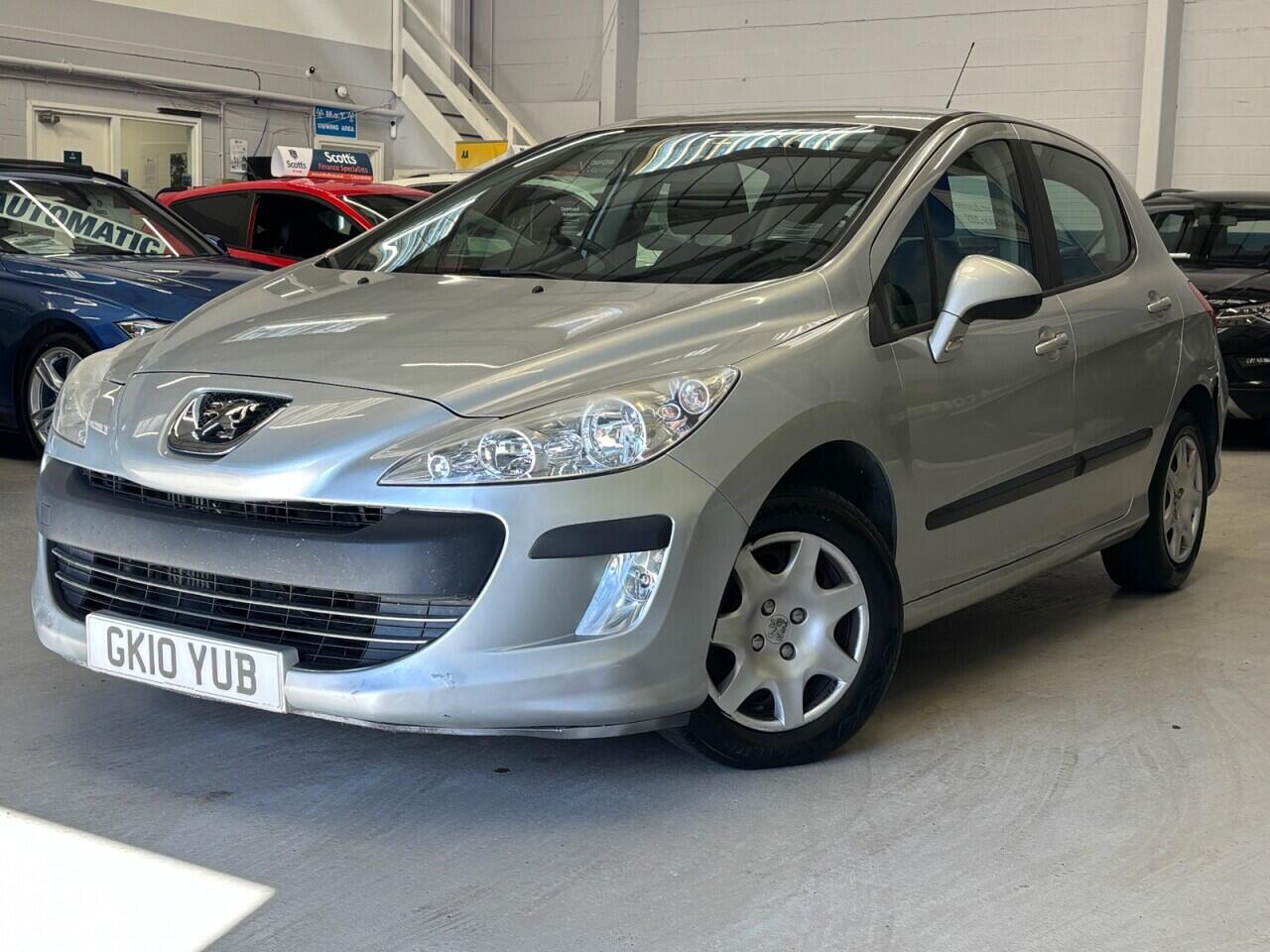 Peugeot 308 view 3