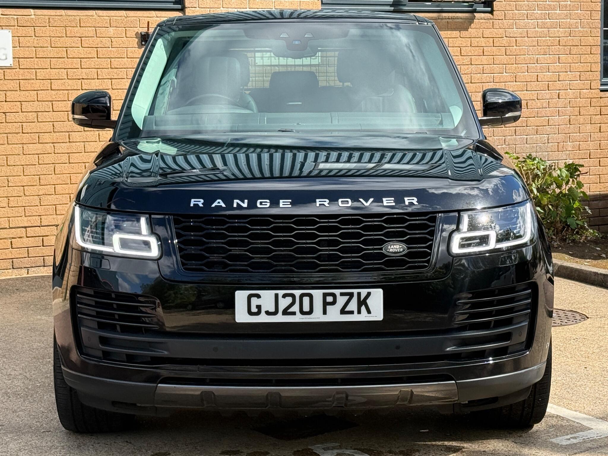 Land Rover Range Rover view 2