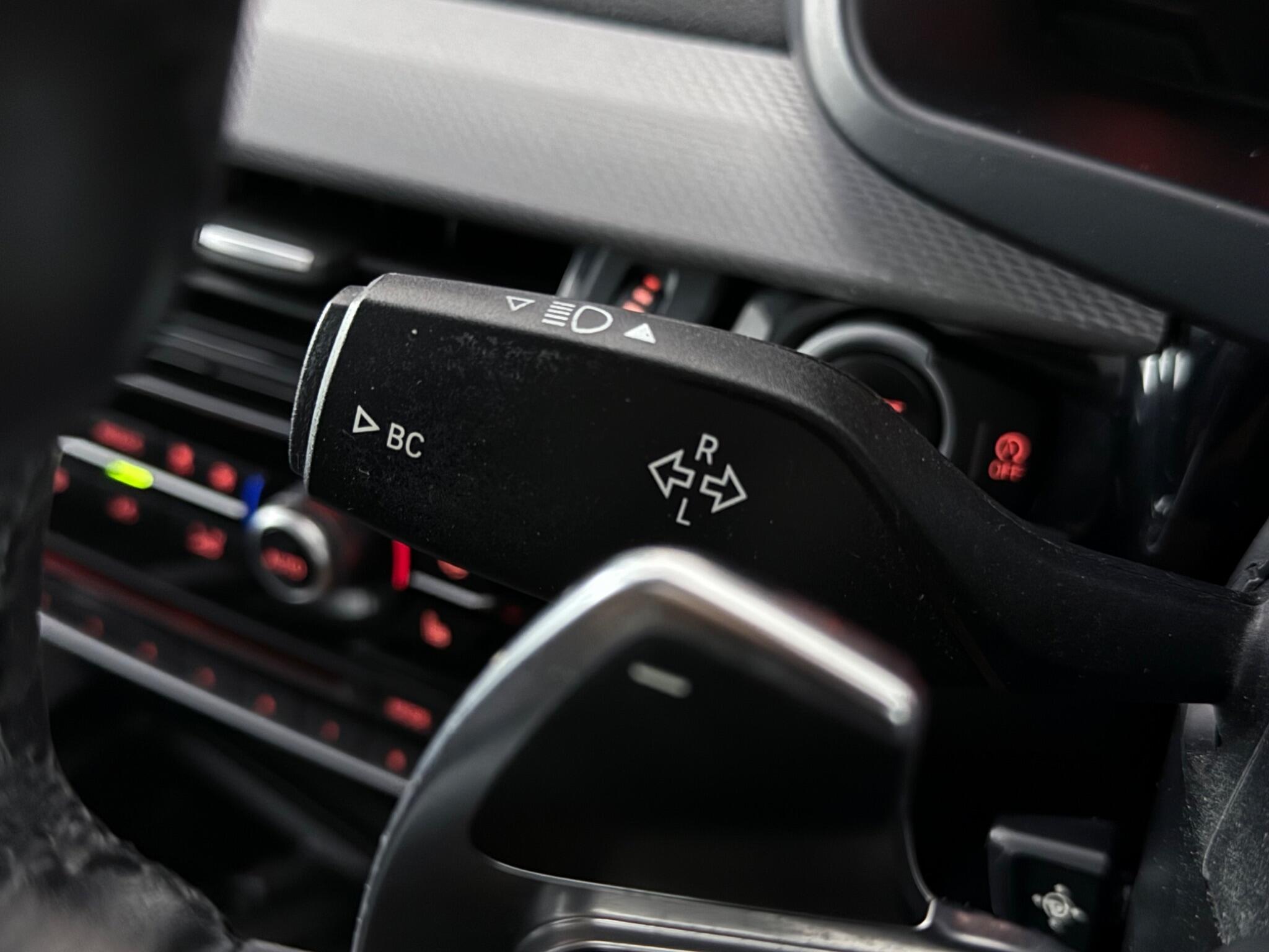 BMW X5 view 18