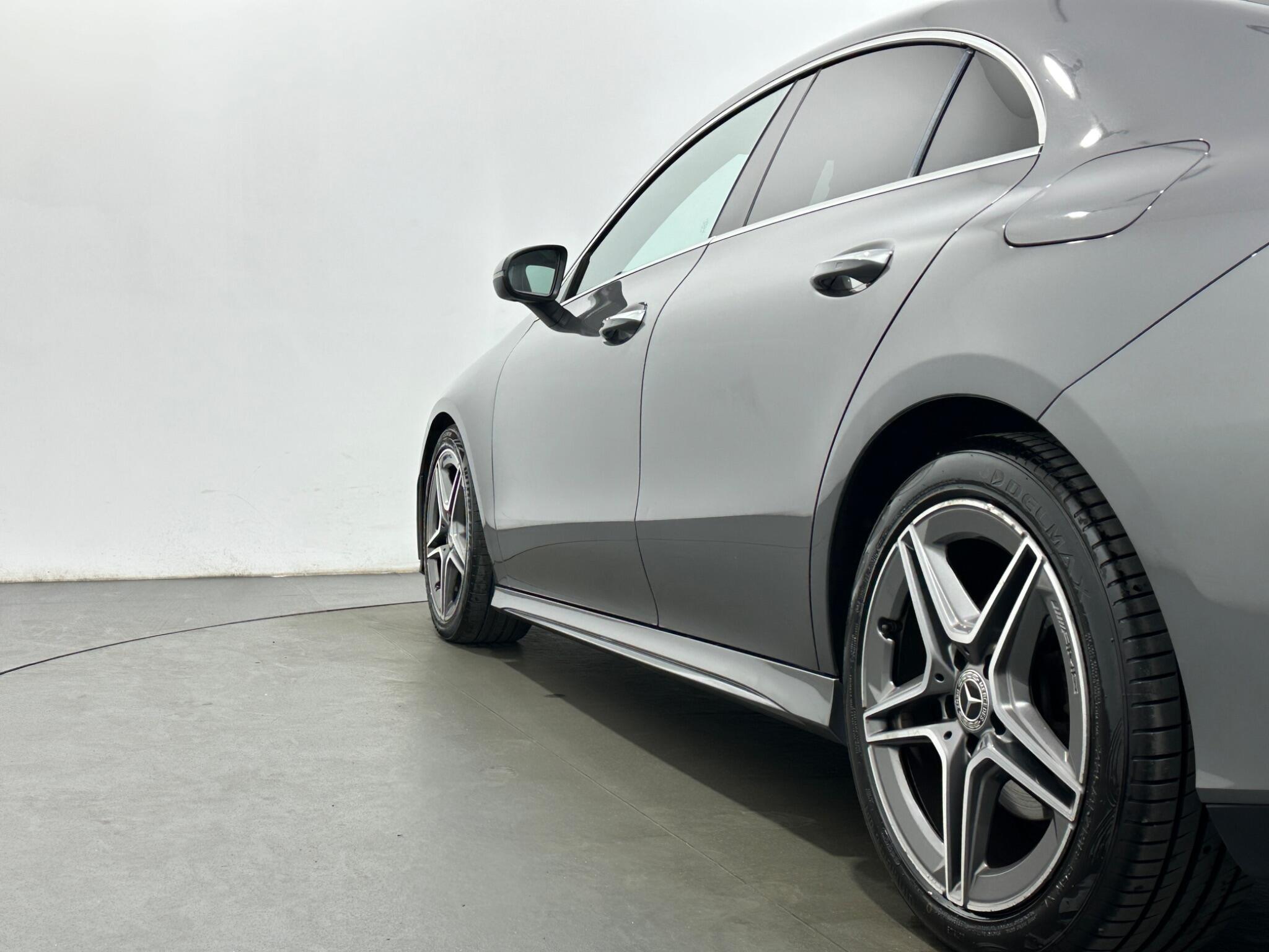 Mercedes-Benz Cla view 49