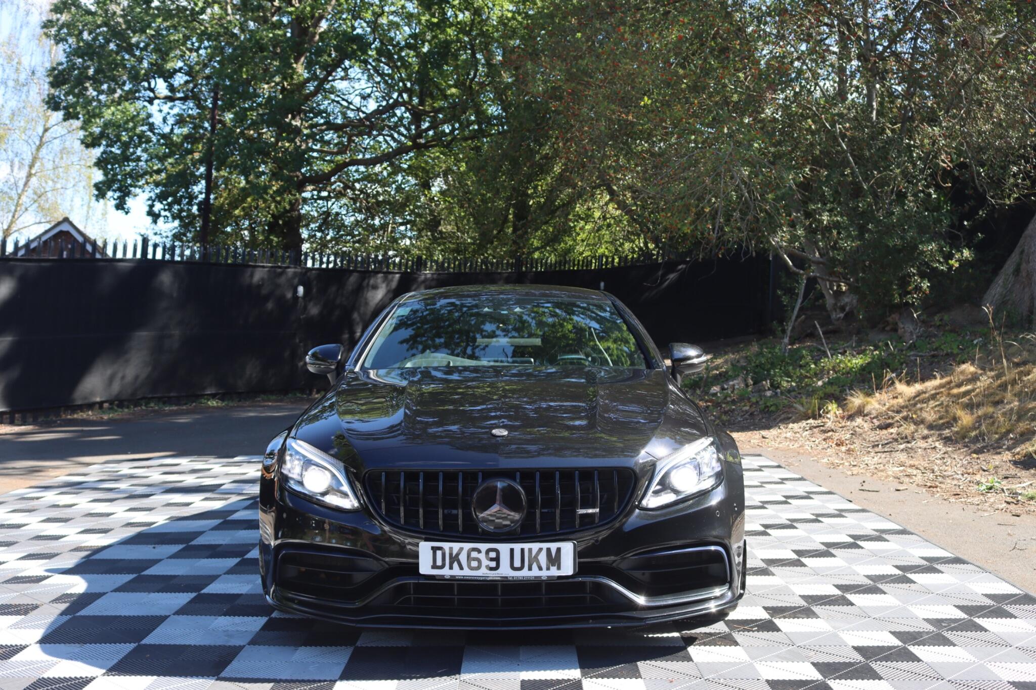 Mercedes-Benz C-Class view 51