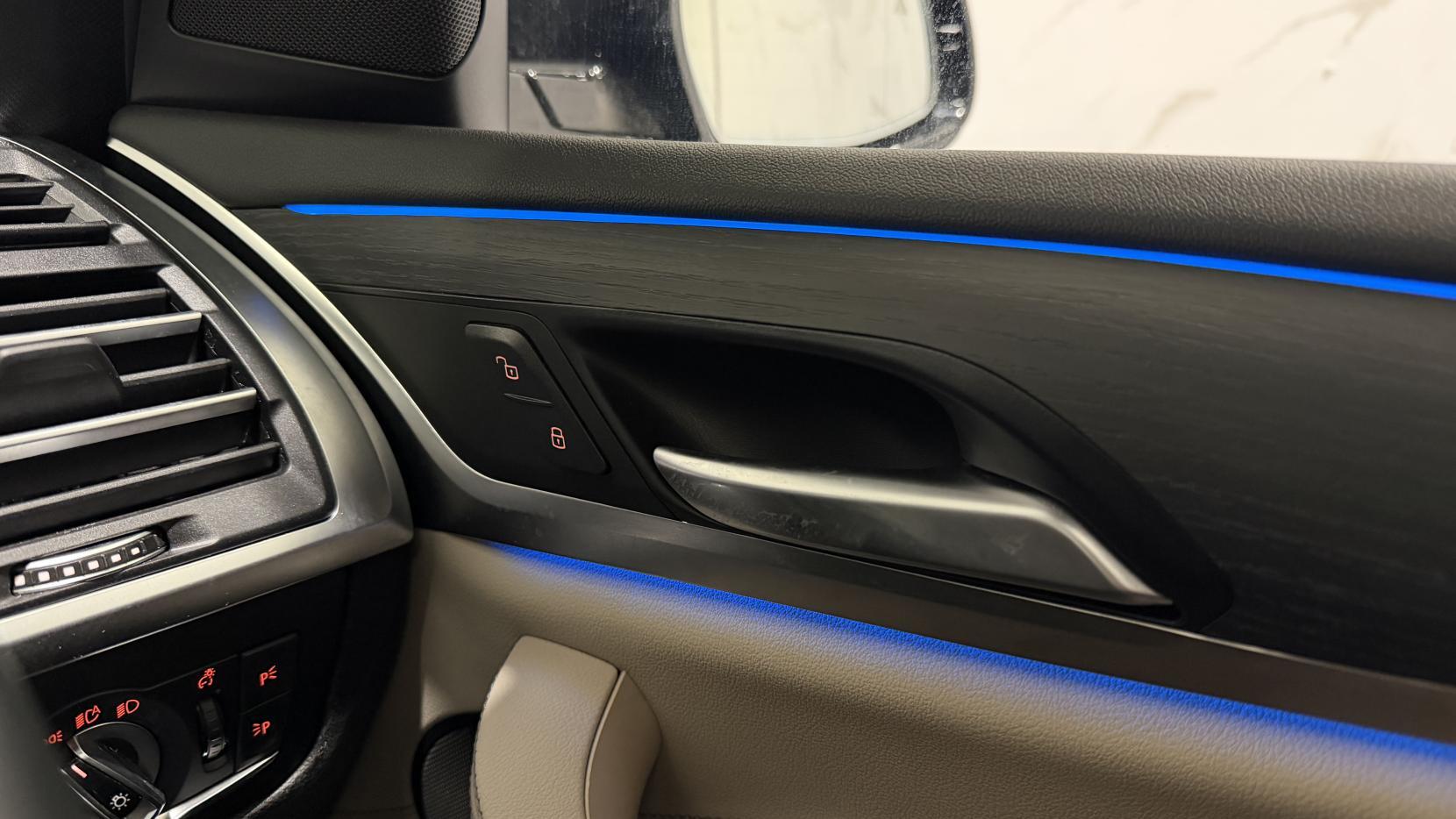 BMW X3 view 28