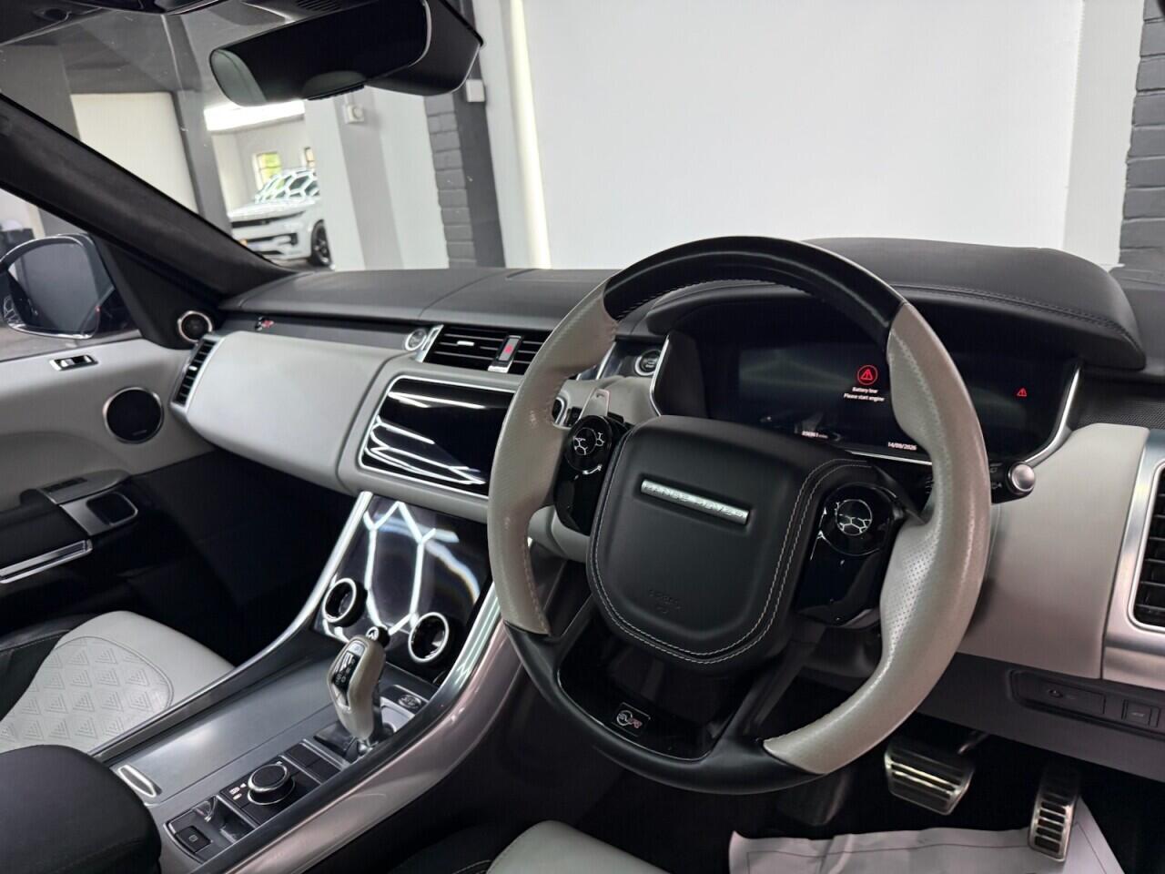 Land Rover Range Rover Sport view 28