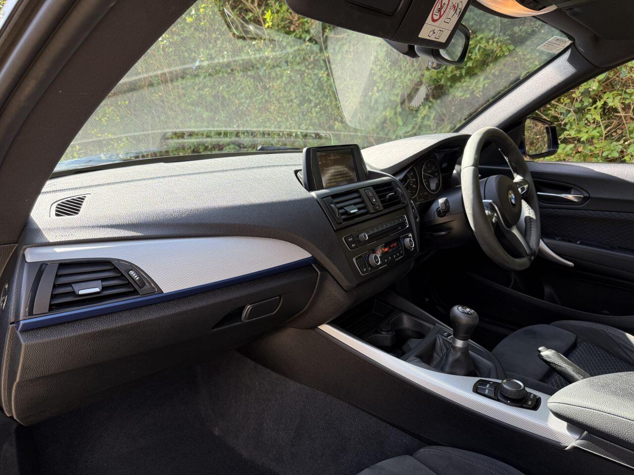 BMW 1 Series view 27