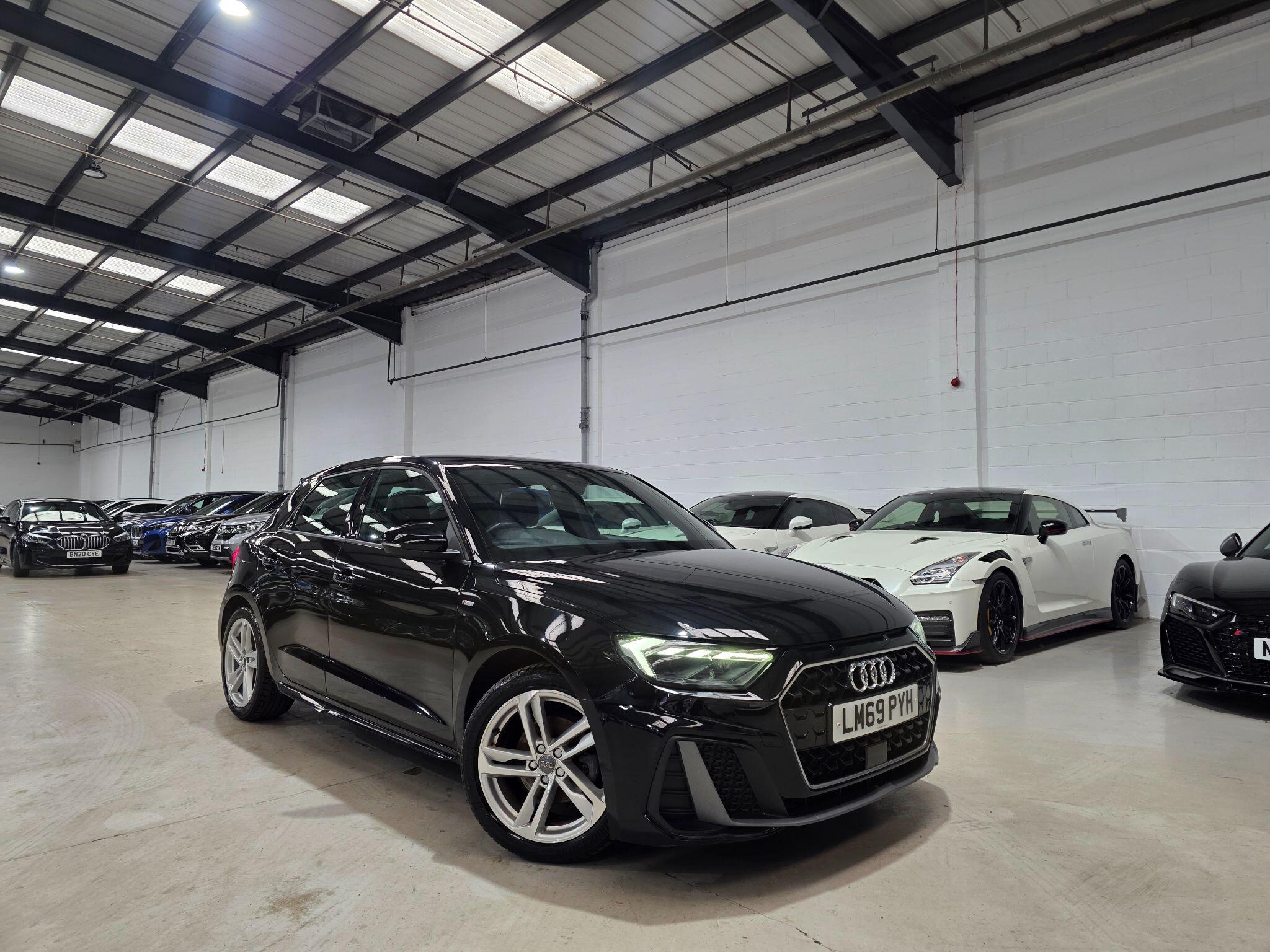 Audi A1 view 3