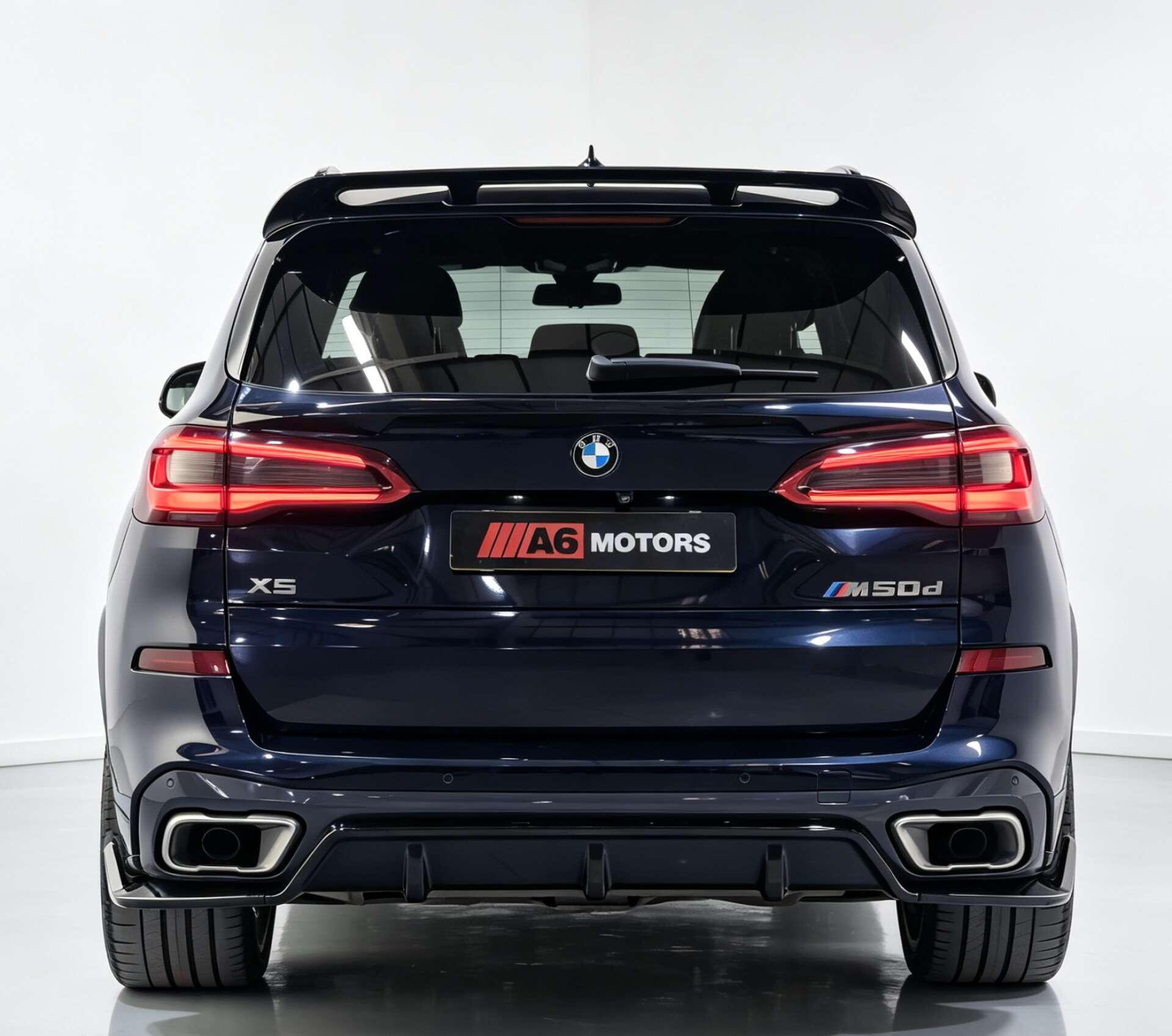 BMW X5 view 16