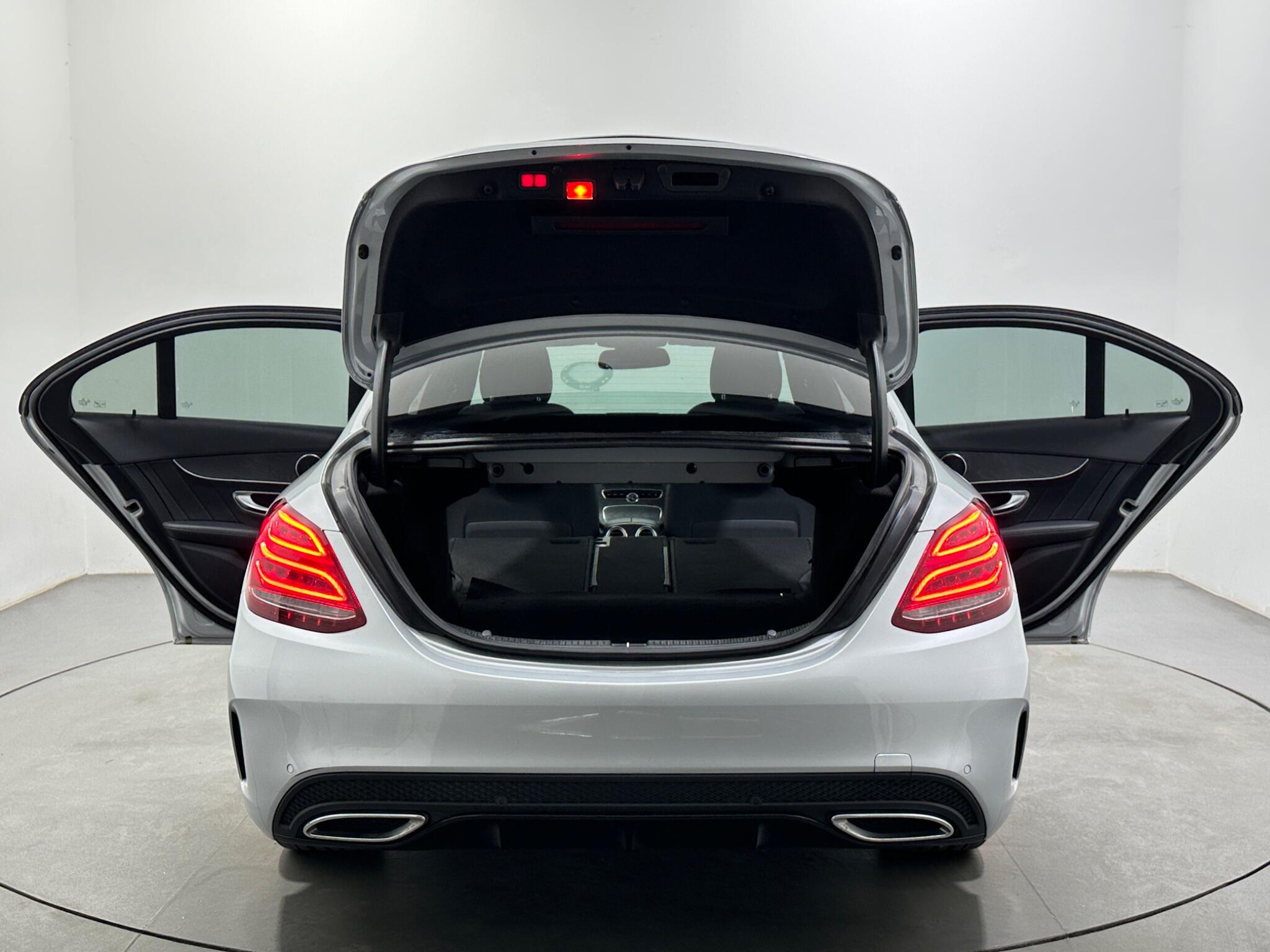 Mercedes-Benz C Class view 45