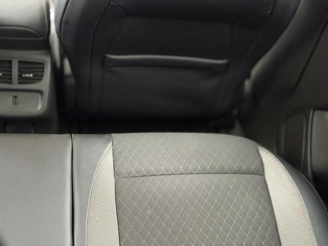 Vauxhall Grandland X view 120