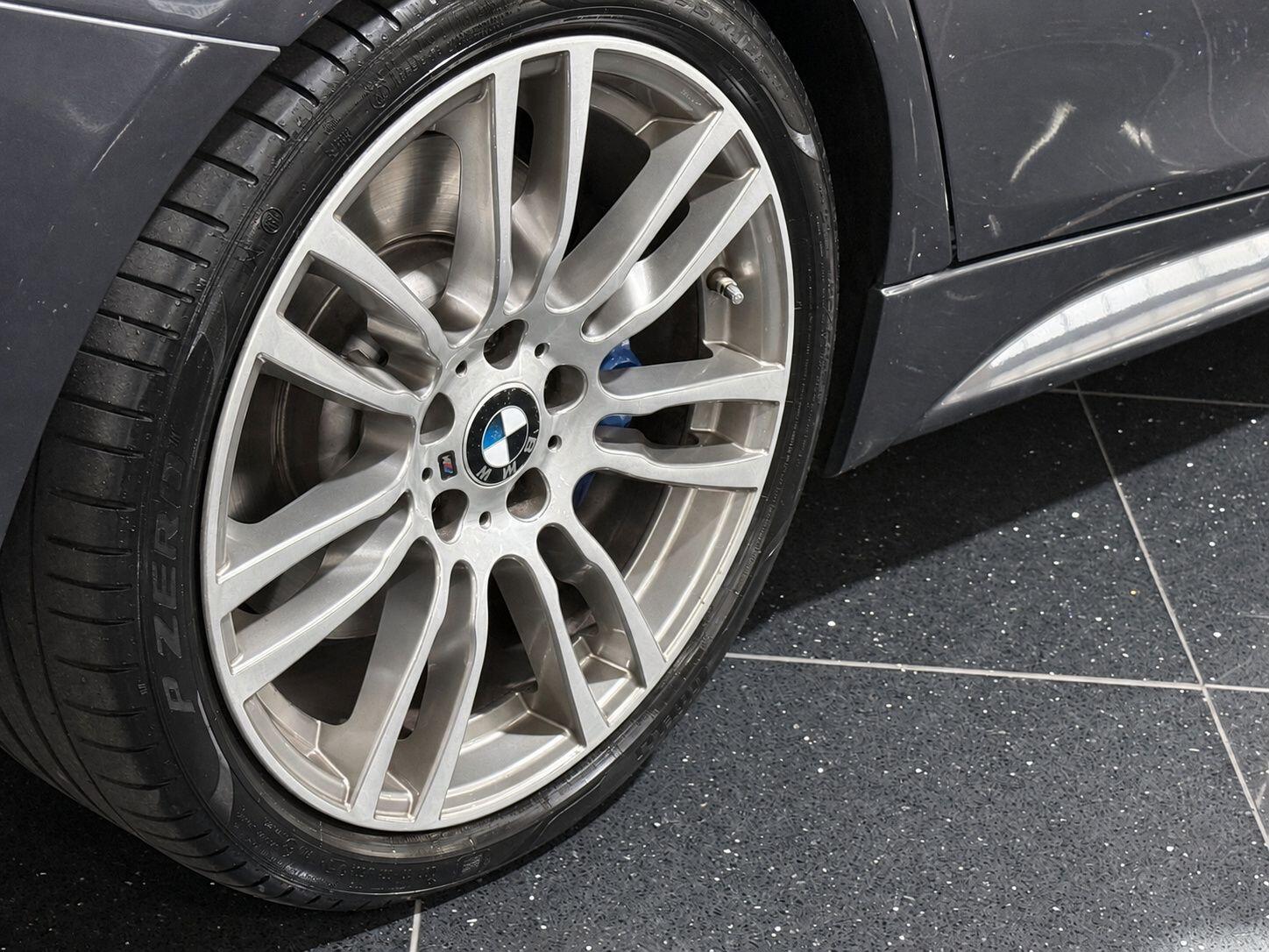 BMW 3 Series view 56