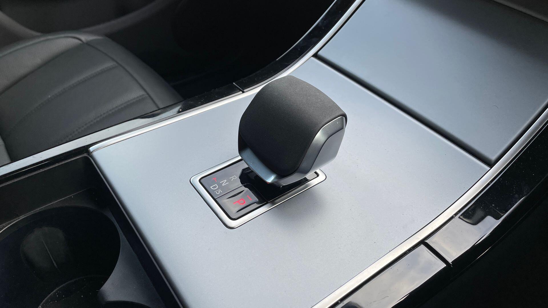 Land Rover Range Rover Evoque view 13