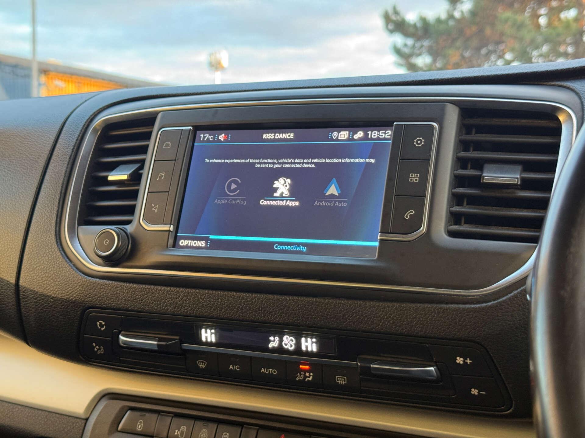 Peugeot Traveller view 55
