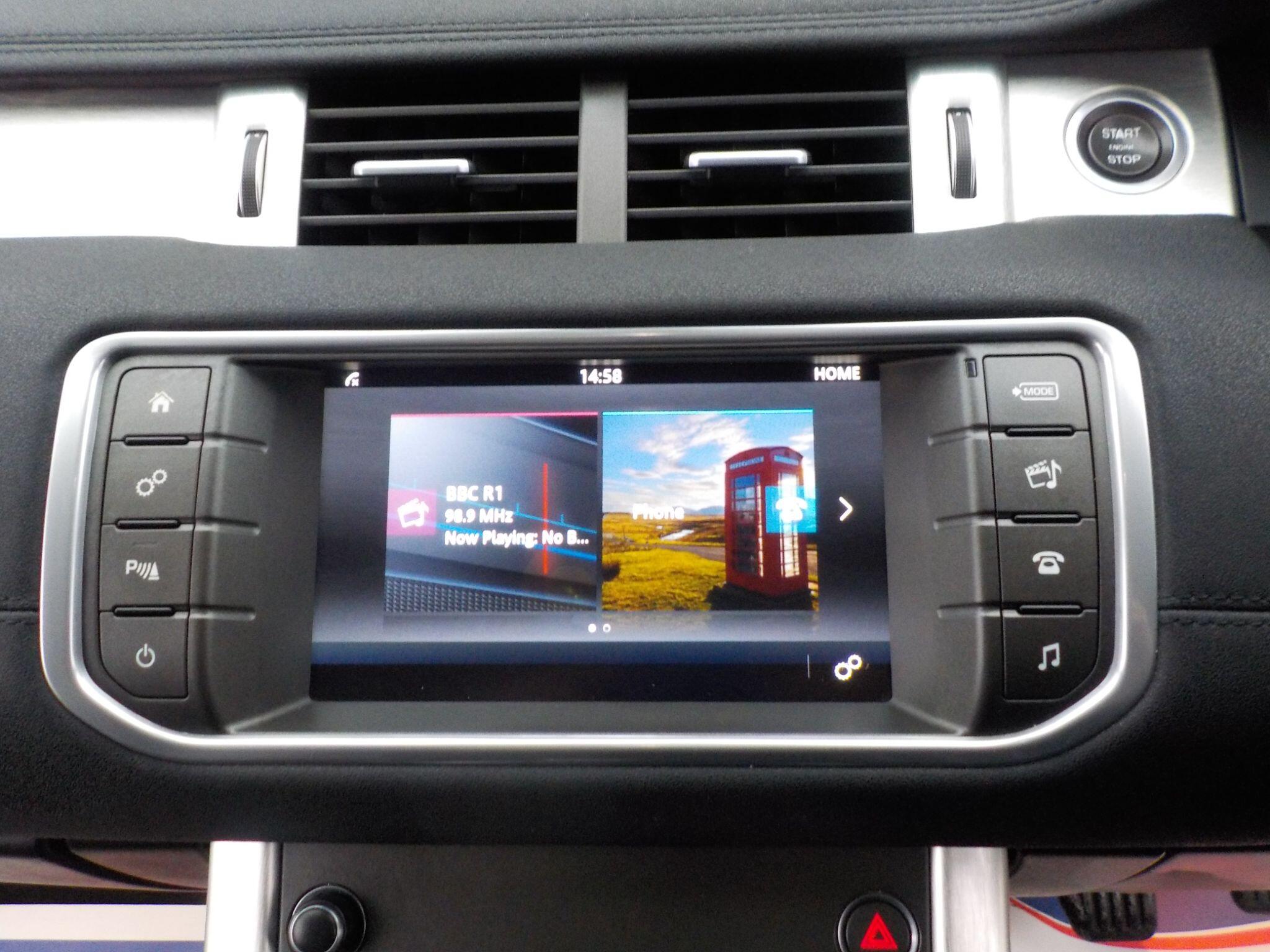 Land Rover Range Rover Evoque 2.0 eD4 SE FWD Euro 6 (s/s) 5dr