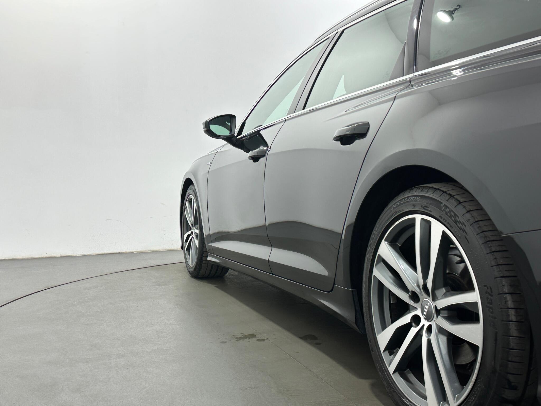 Audi A6 Avant view 51