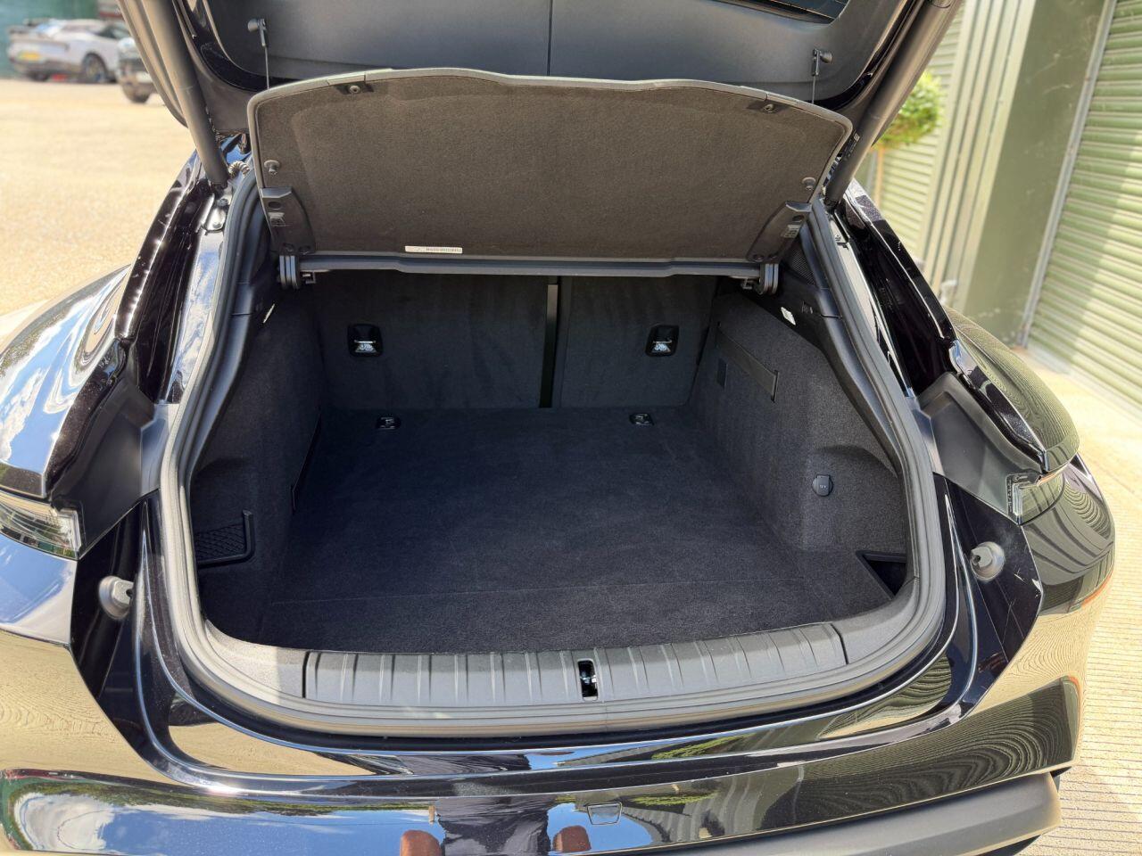 Porsche Taycan view 17