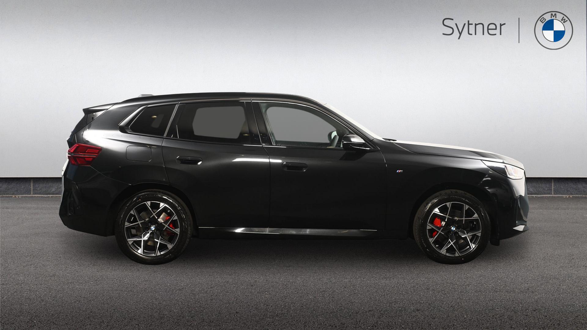 BMW X3 view 3