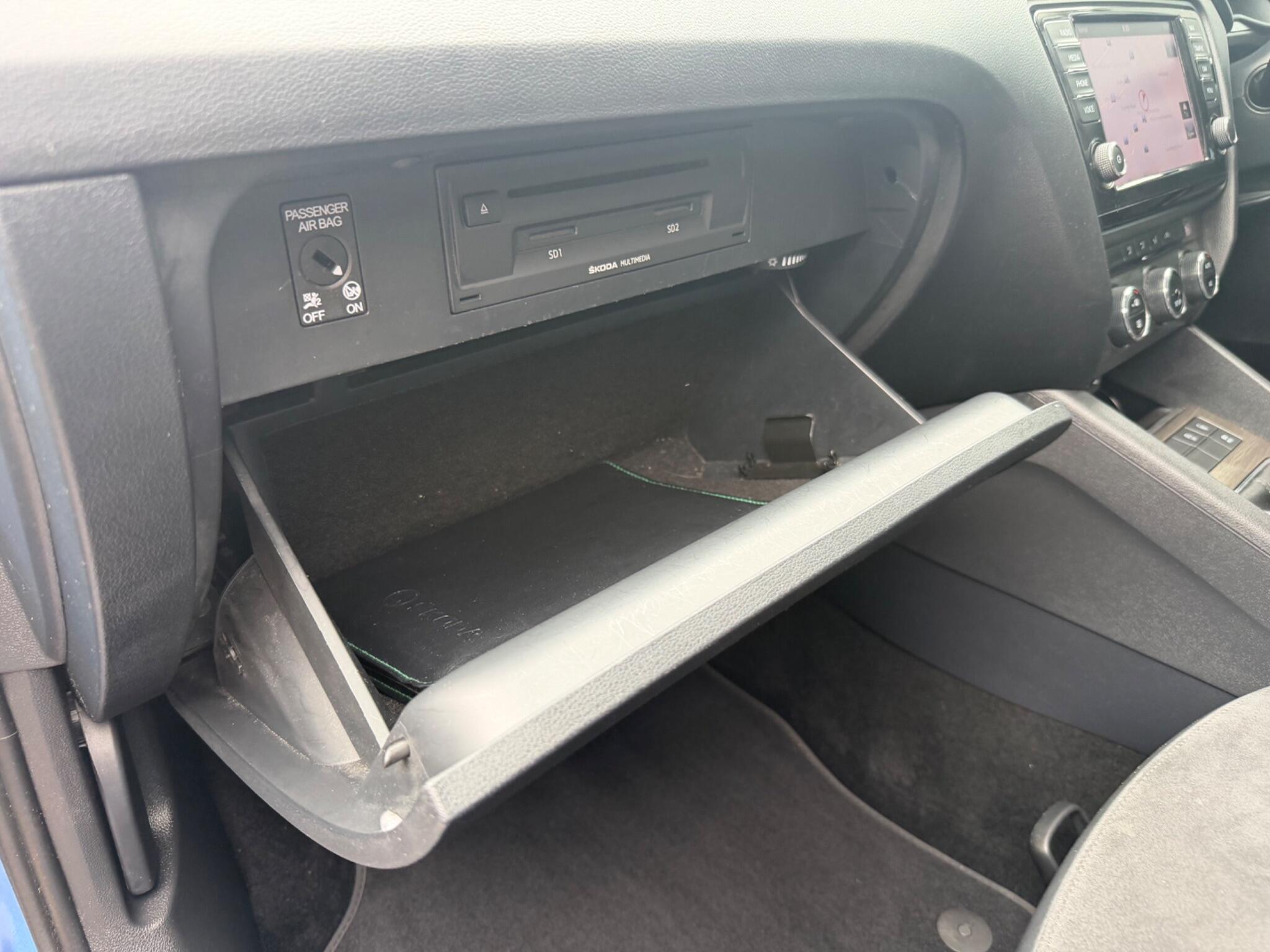 Skoda Octavia view 5