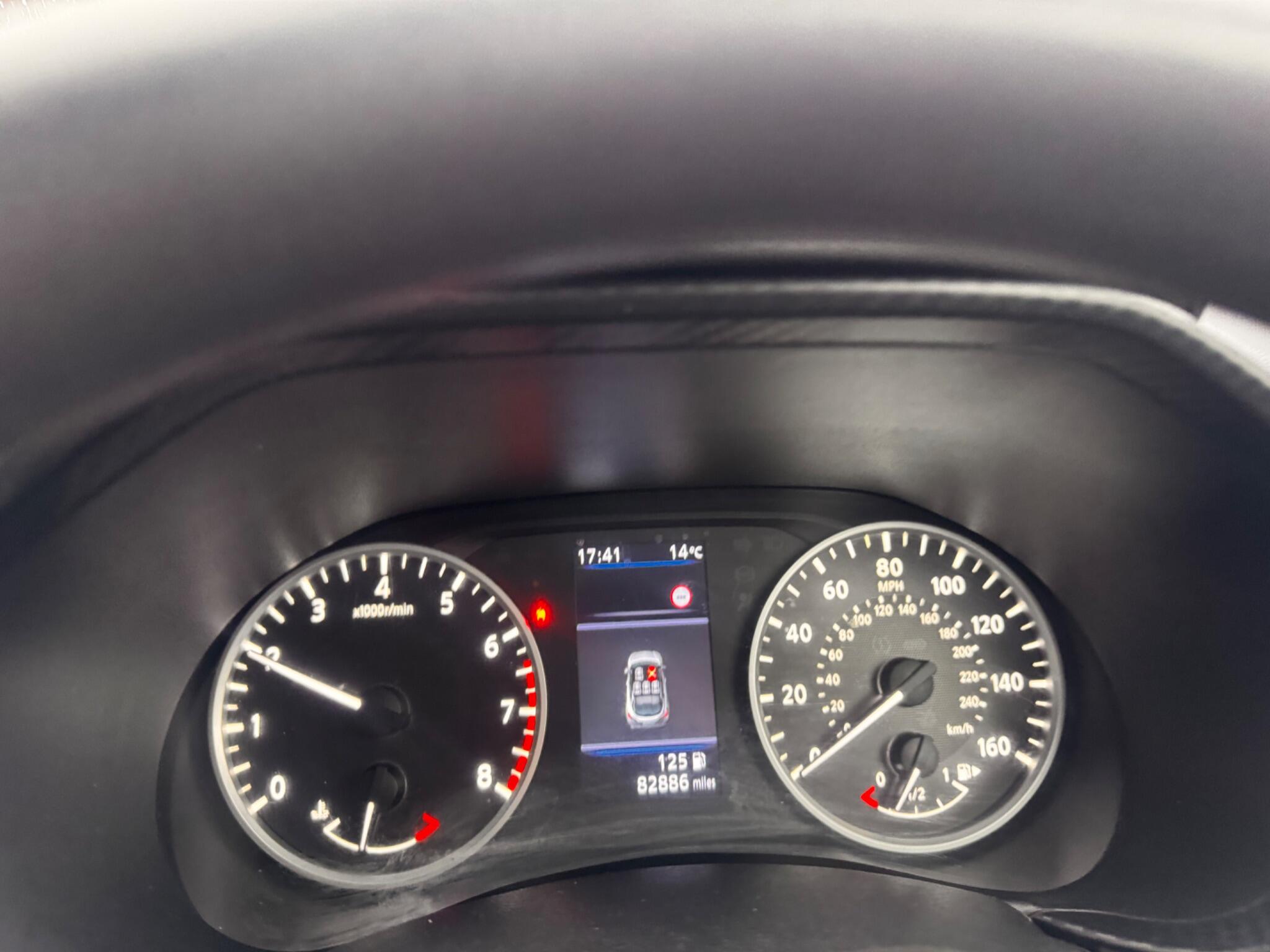 Nissan Juke view 30