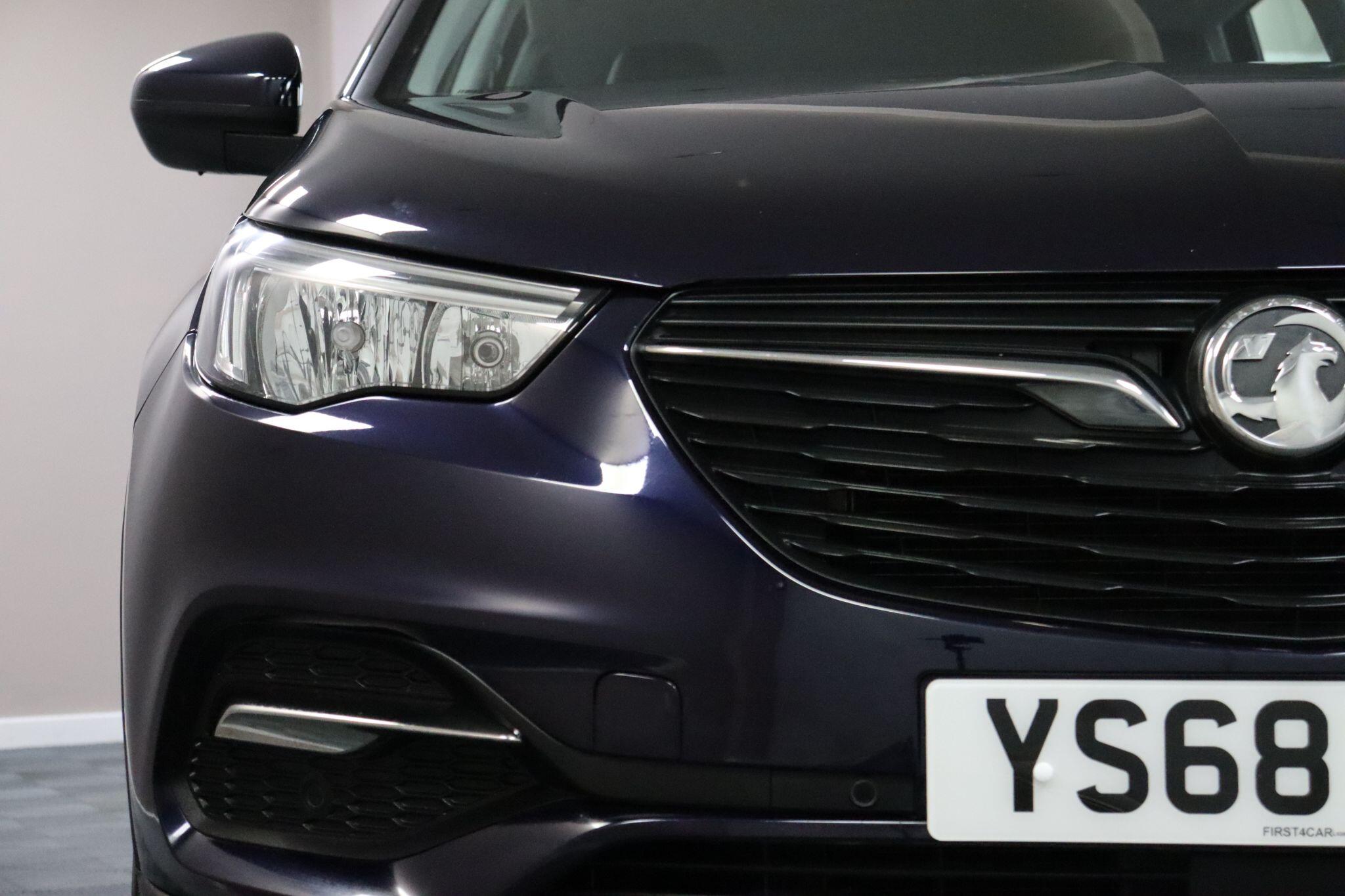 Vauxhall Grandland X view 25