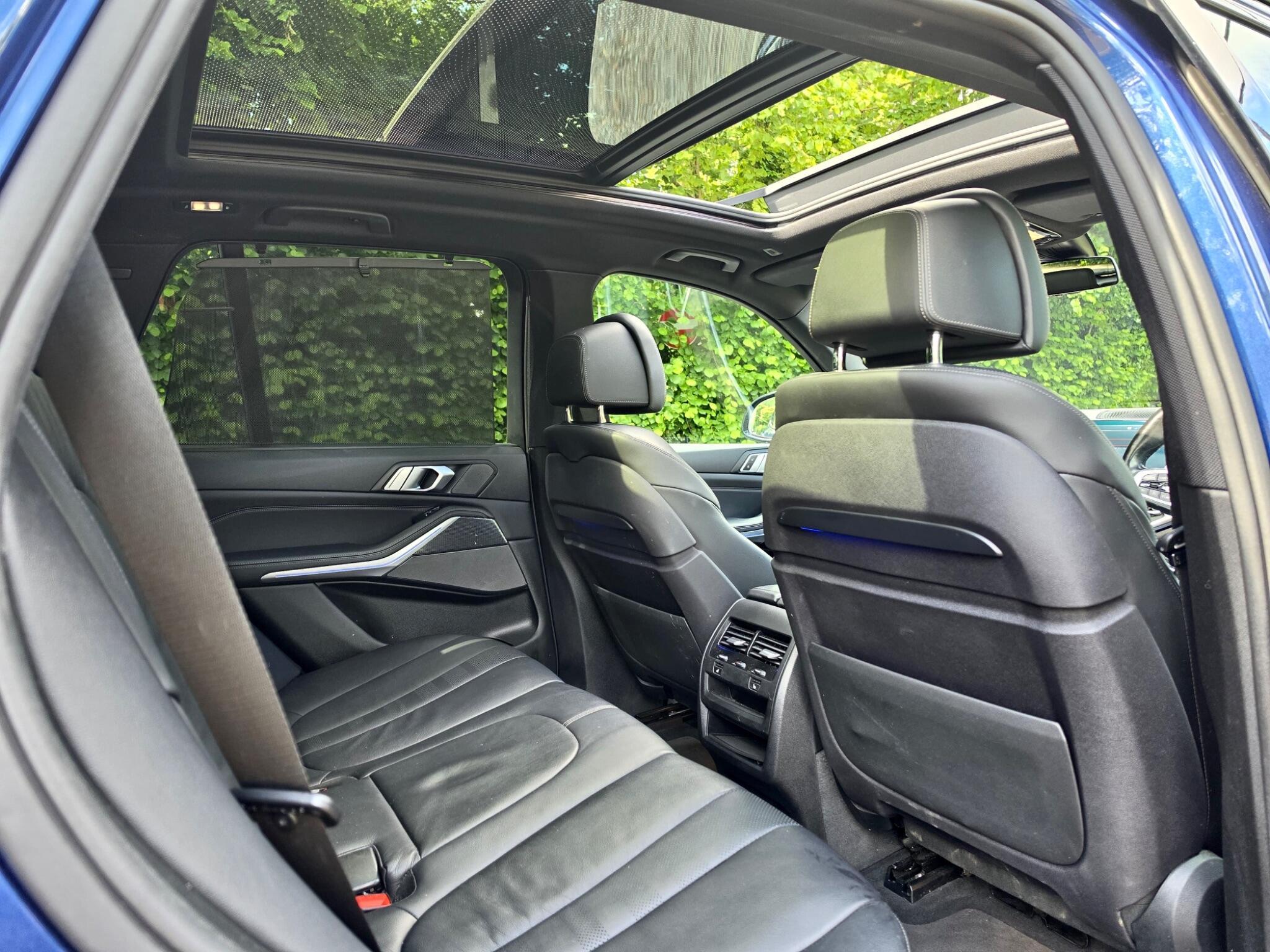 BMW X5 view 6