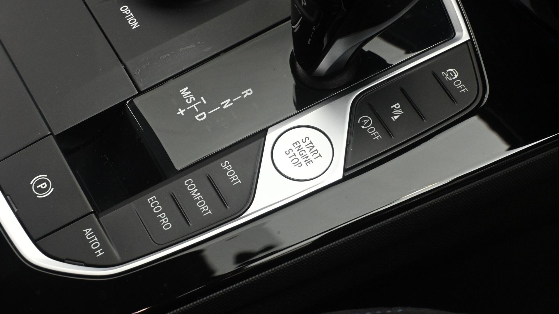 BMW 1 Series view 20