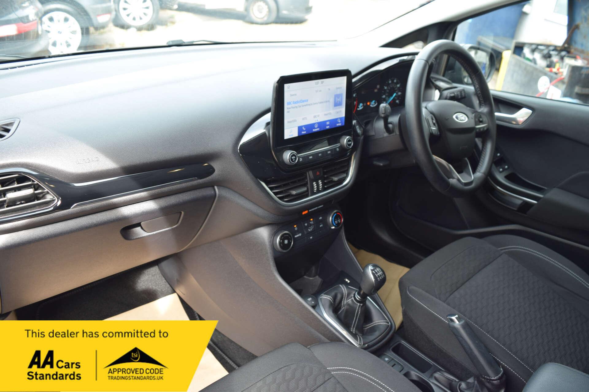 Ford Fiesta view 22