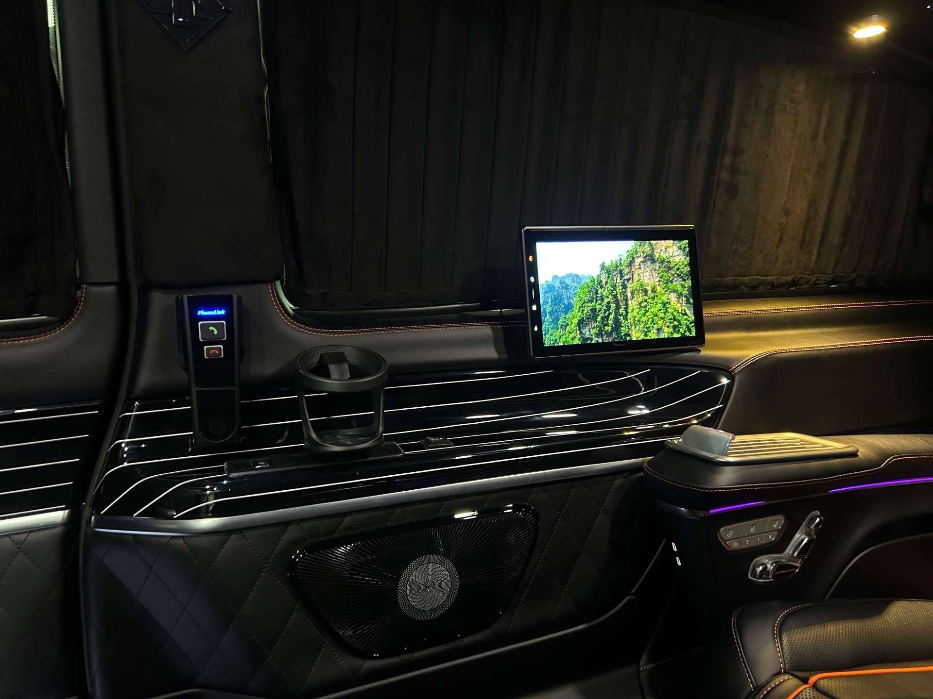 Mercedes-Benz V Class view 29