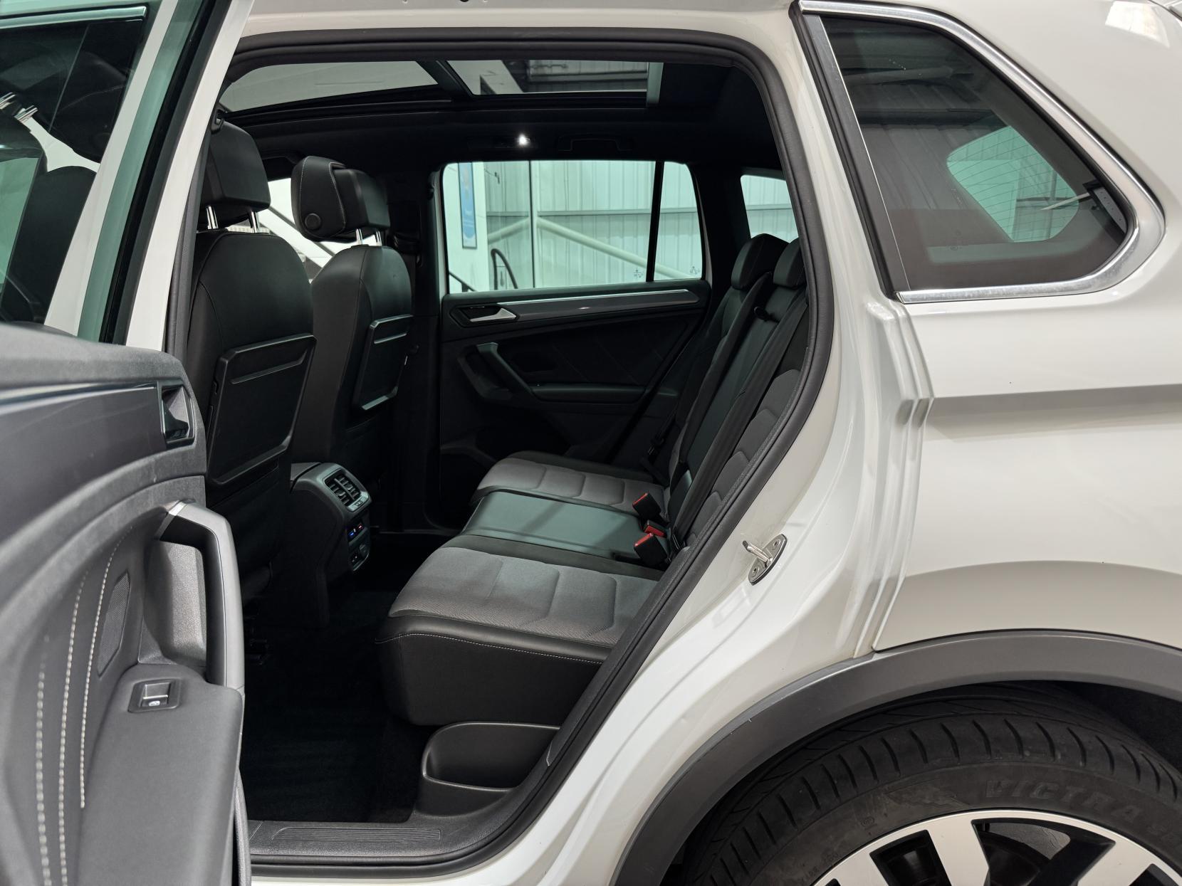 Volkswagen Tiguan view 57