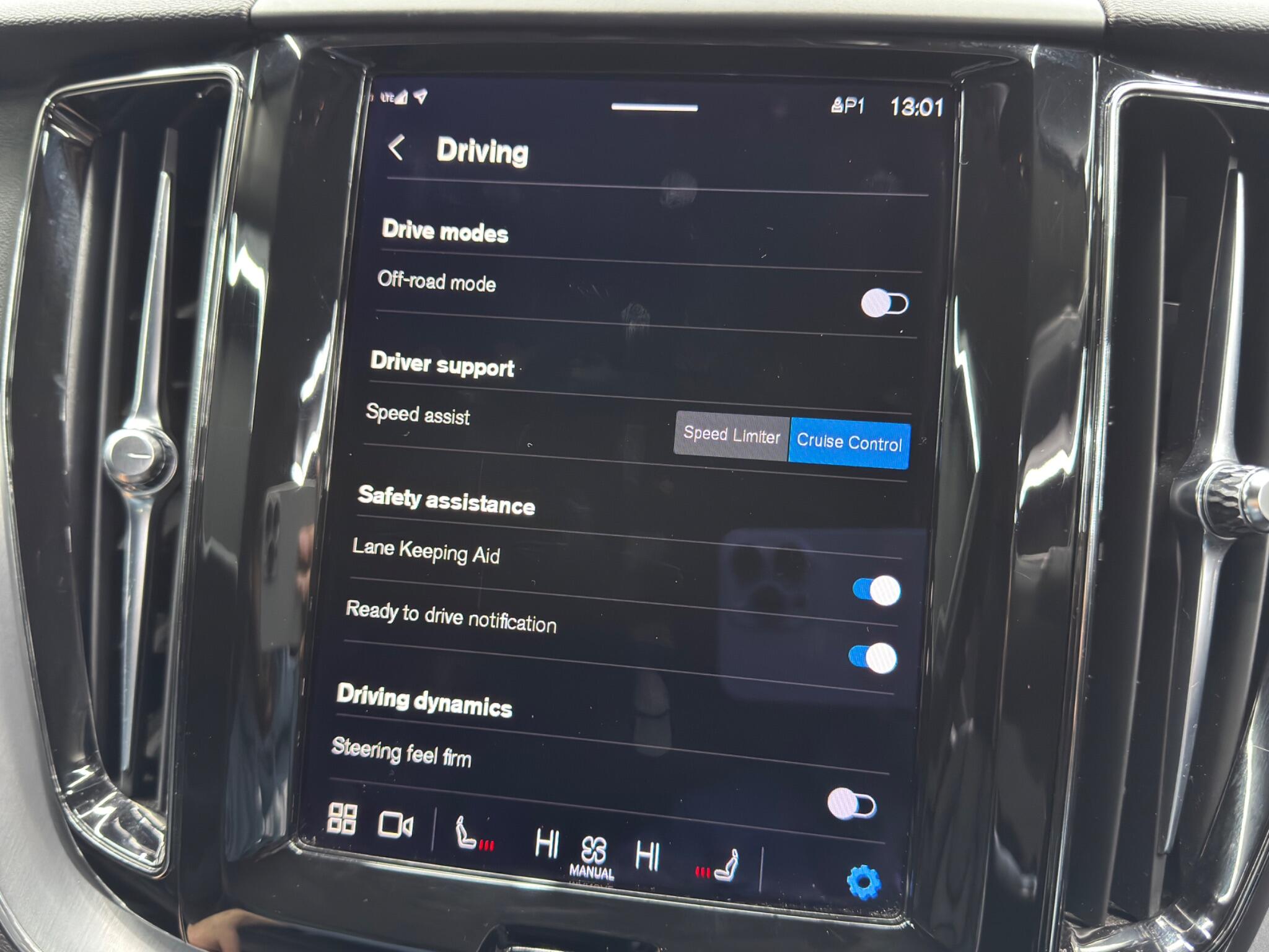 Volvo XC60 view 38