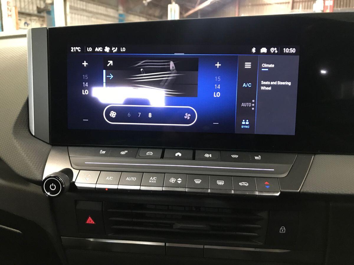 Vauxhall Astra view 13