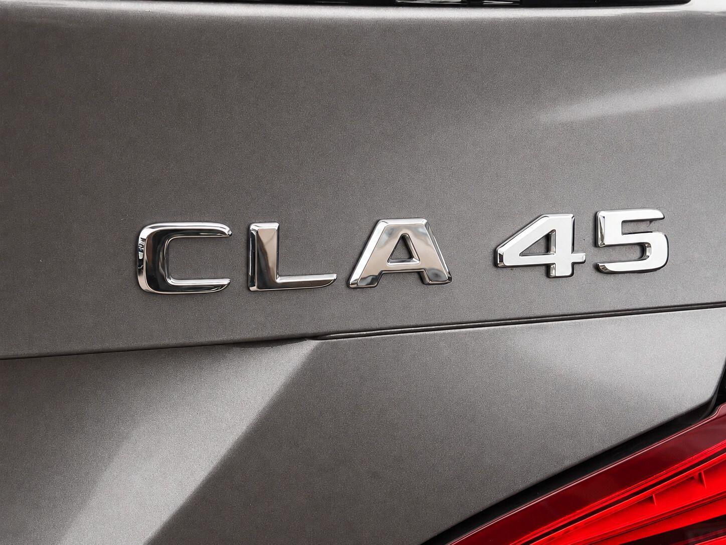 Mercedes-Benz Cla view 54