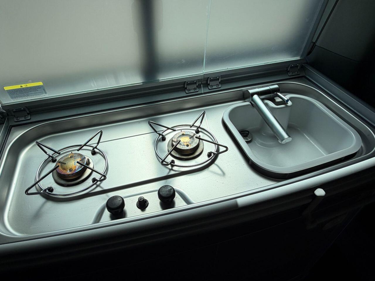 Volkswagen California view 30