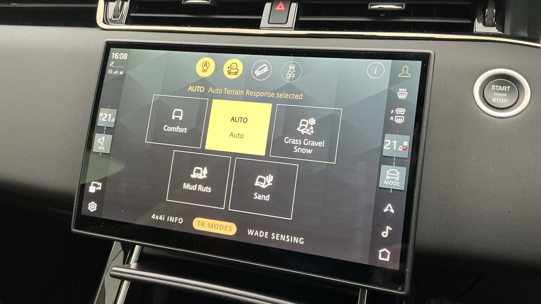Land Rover Range Rover Evoque view 34