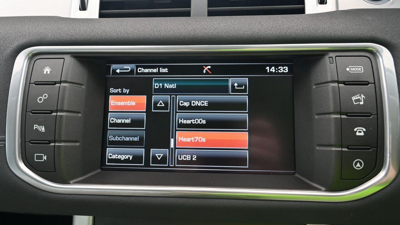 Land Rover Range Rover Evoque view 23