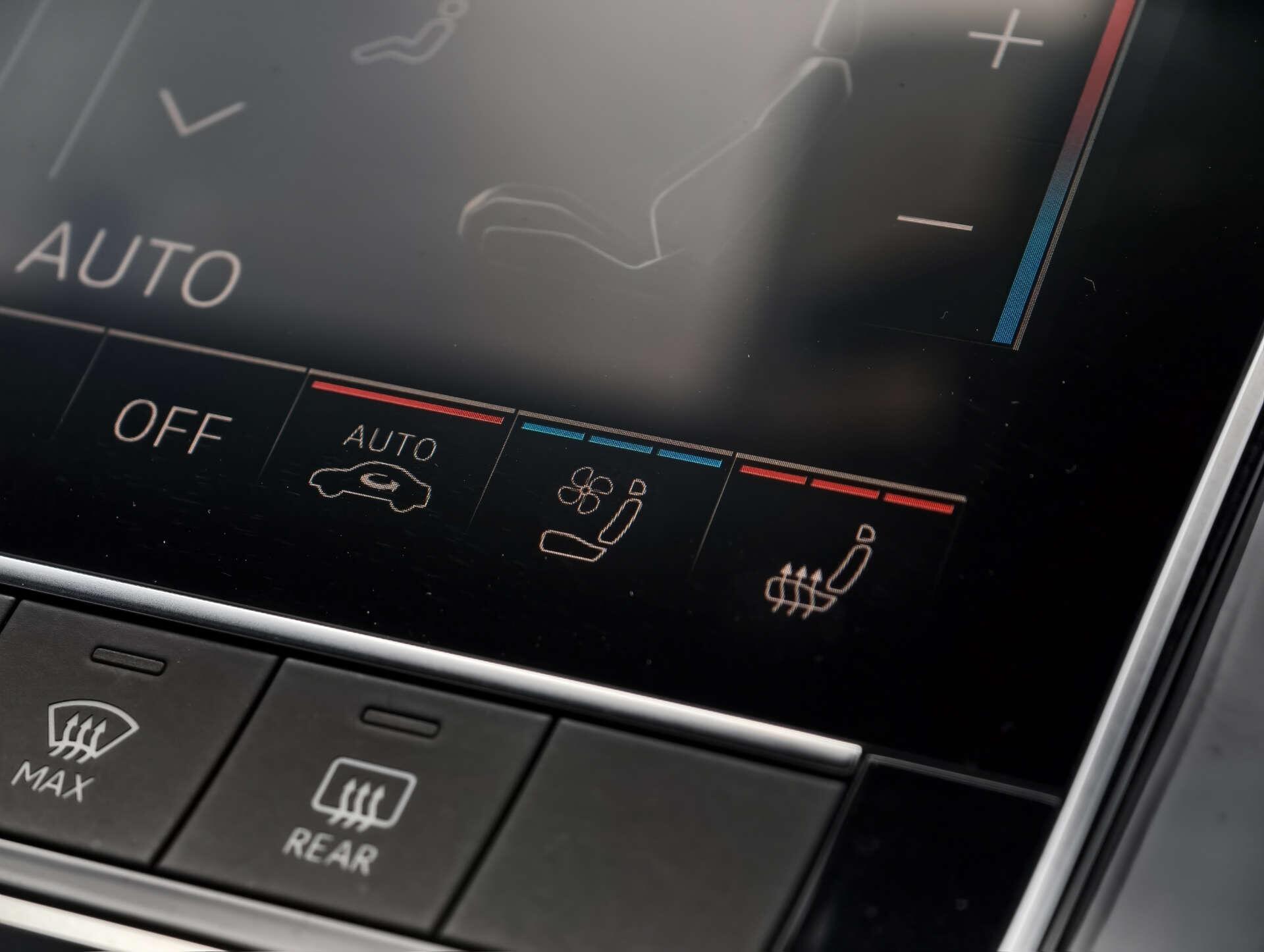 Audi SQ7 view 47