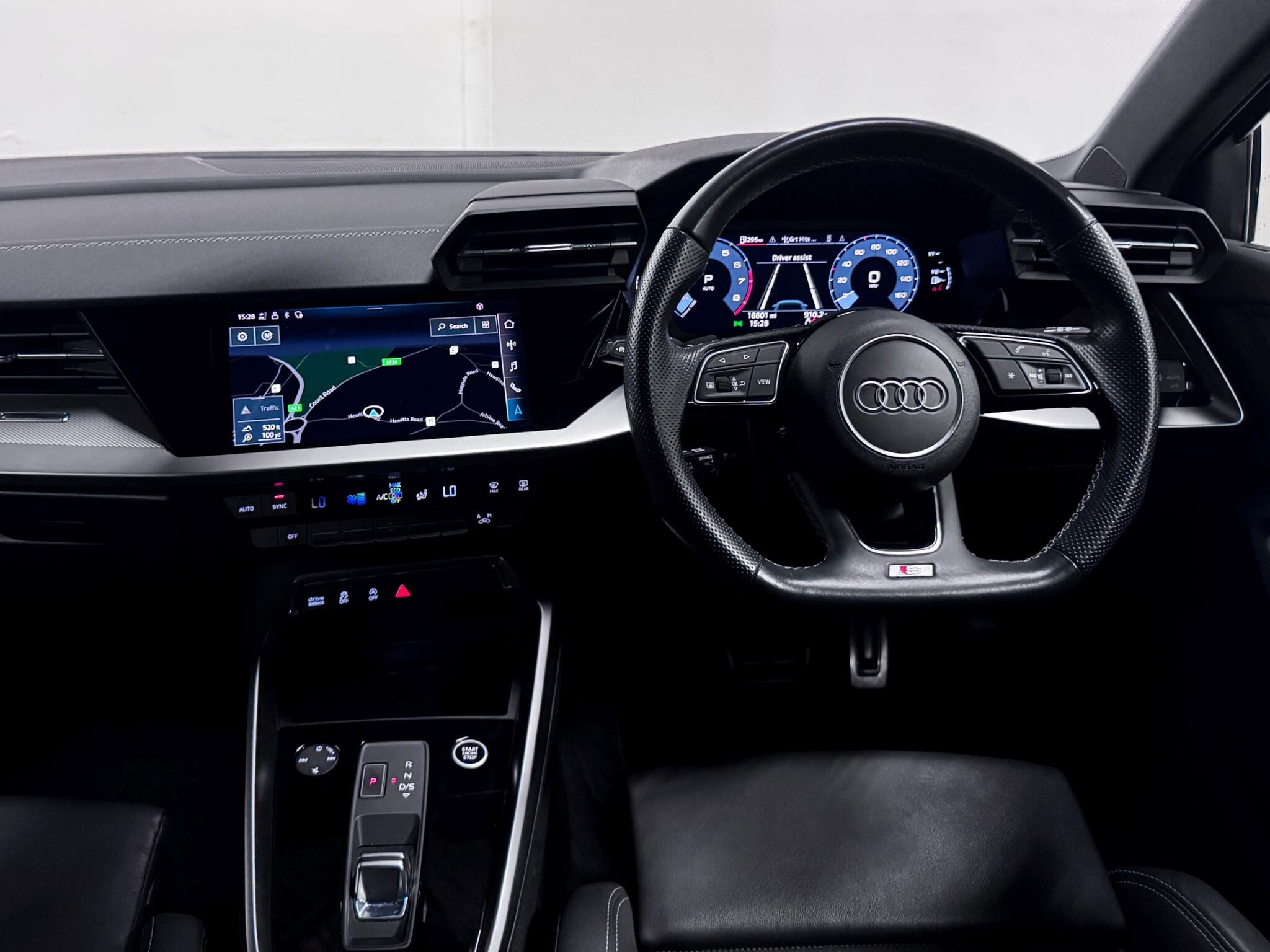 Audi A3 view 14