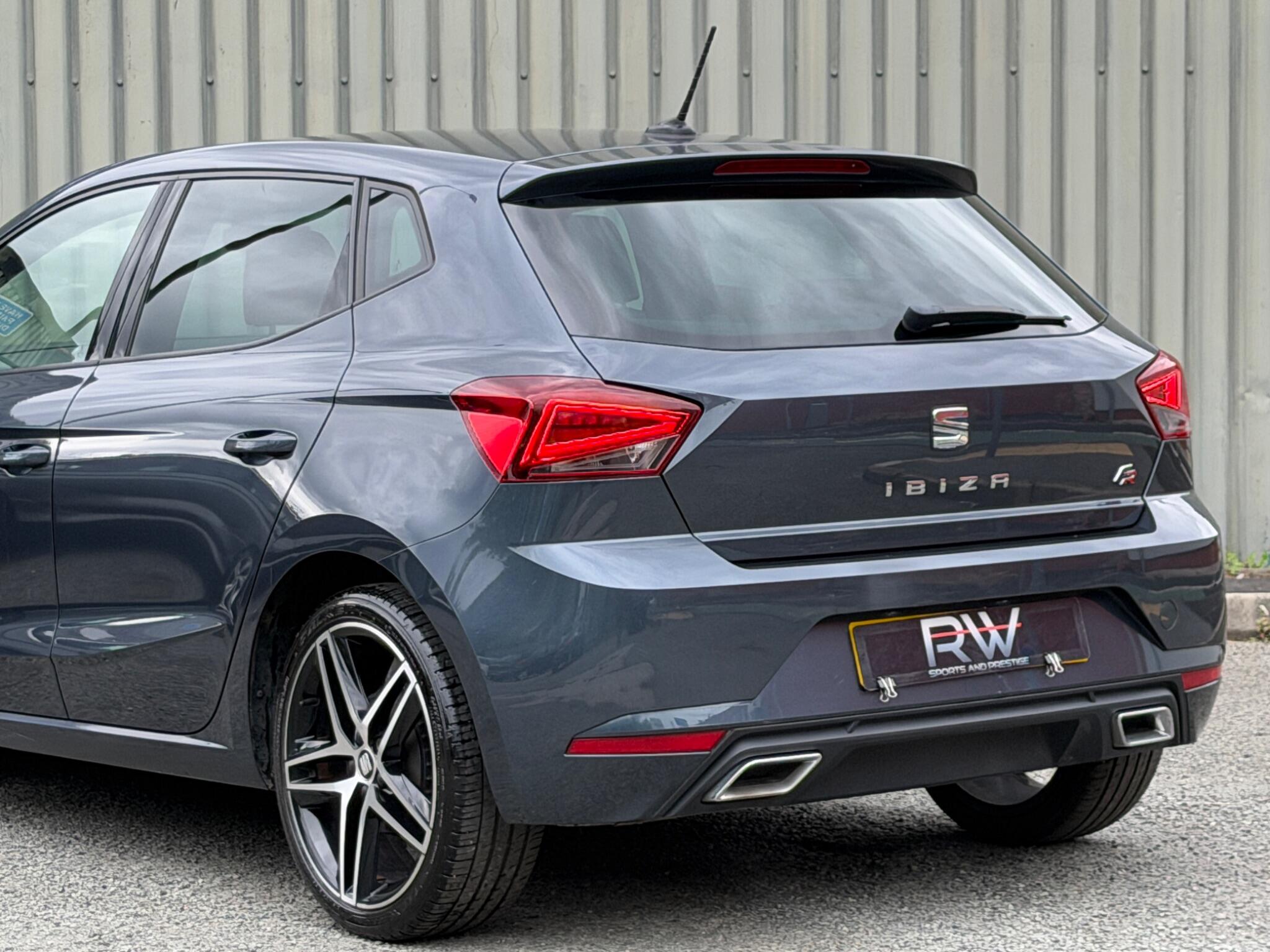 Seat Ibiza view 31